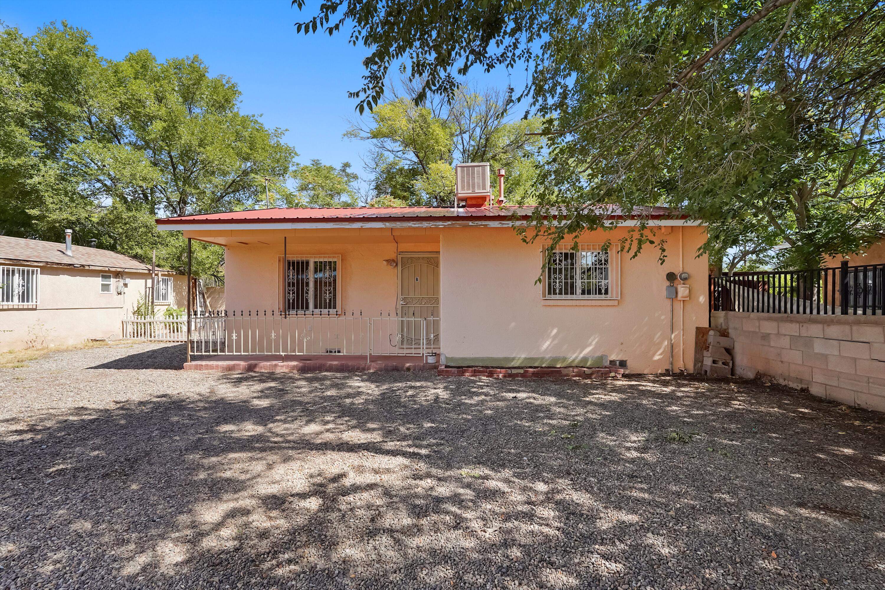 1347 YOUNG Avenue SW