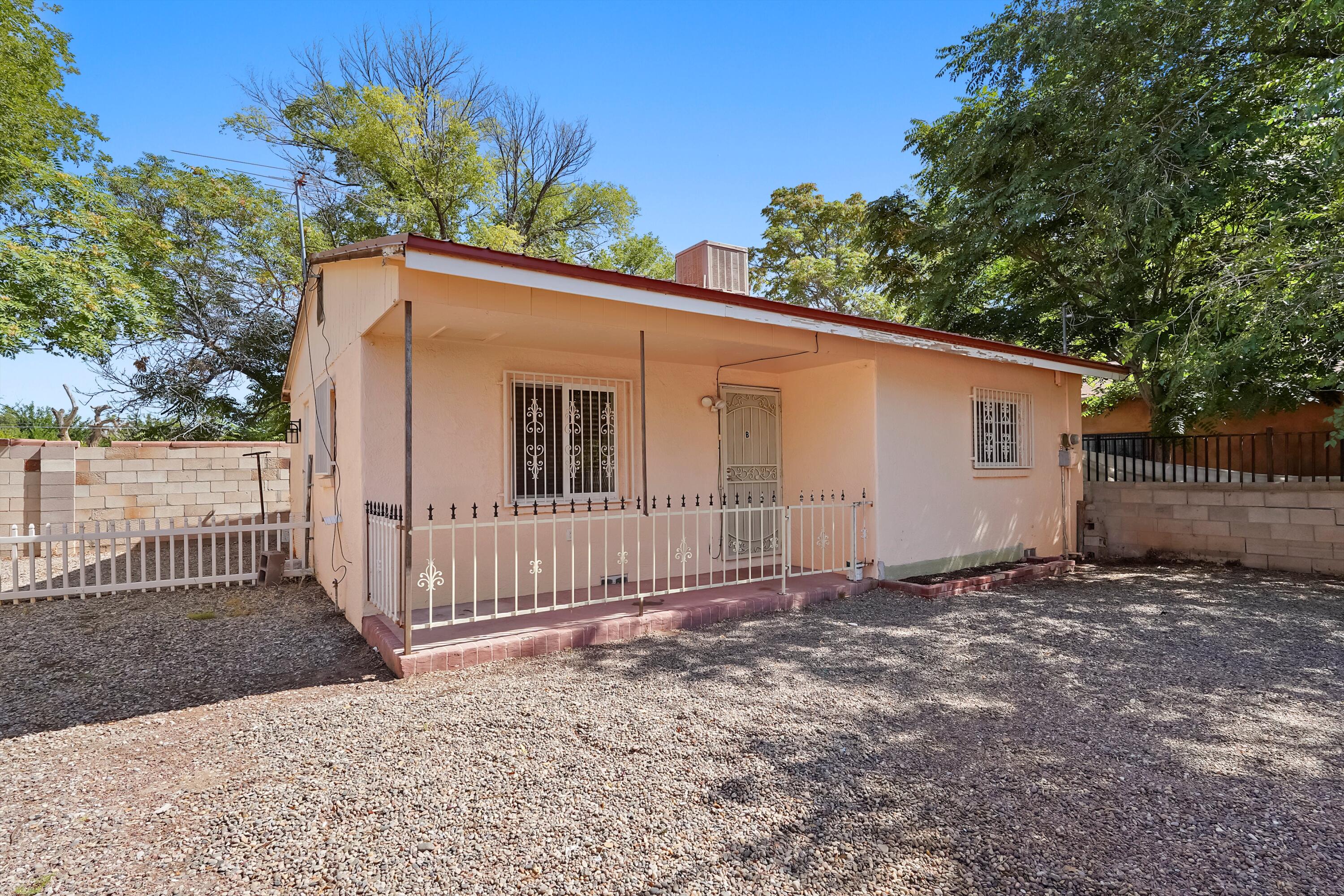 1347 YOUNG Avenue SW