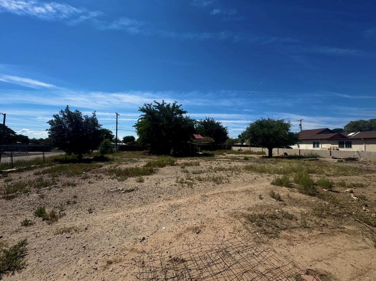 300 CAMINO CINCO SW