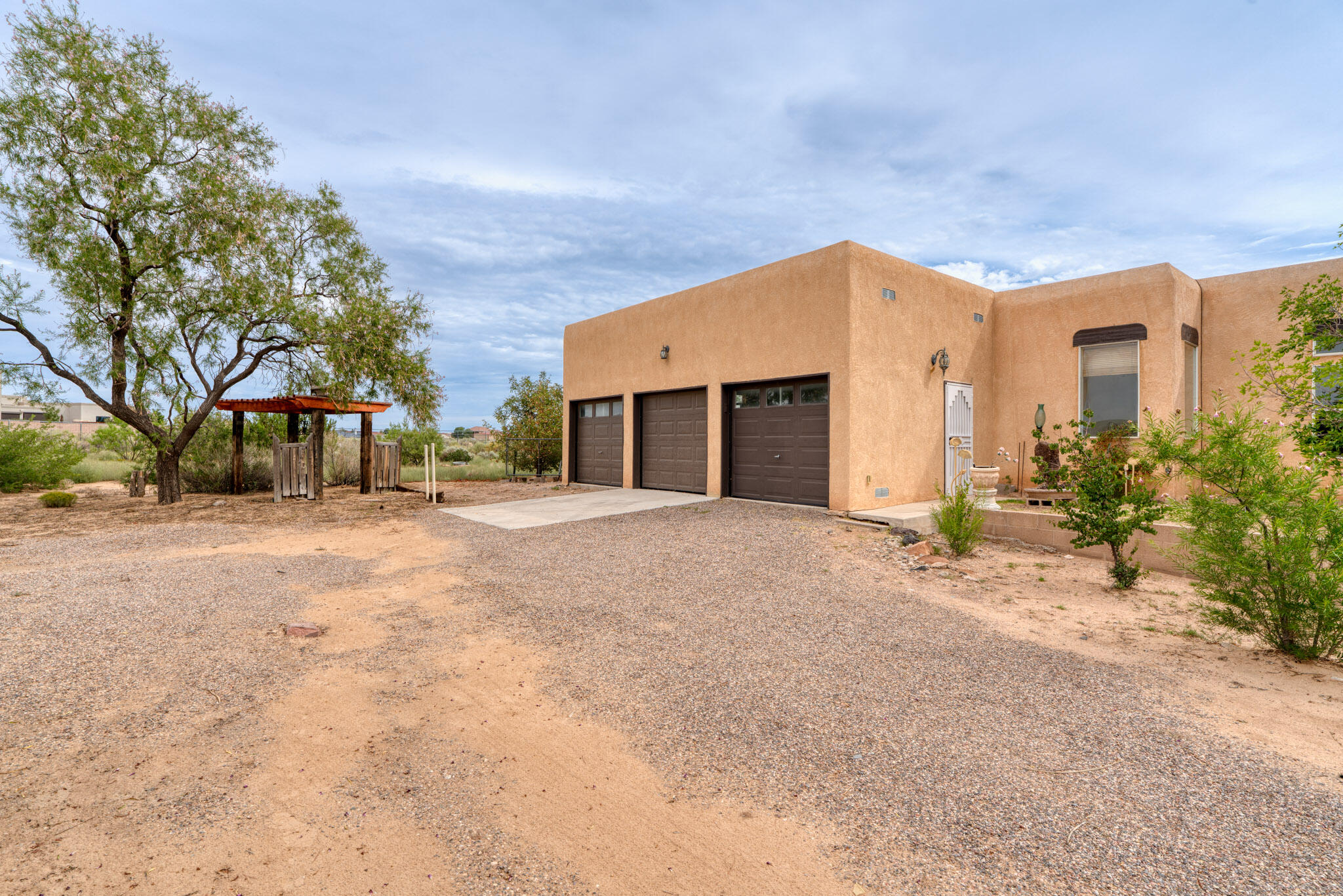 1151 TULIP Road SE