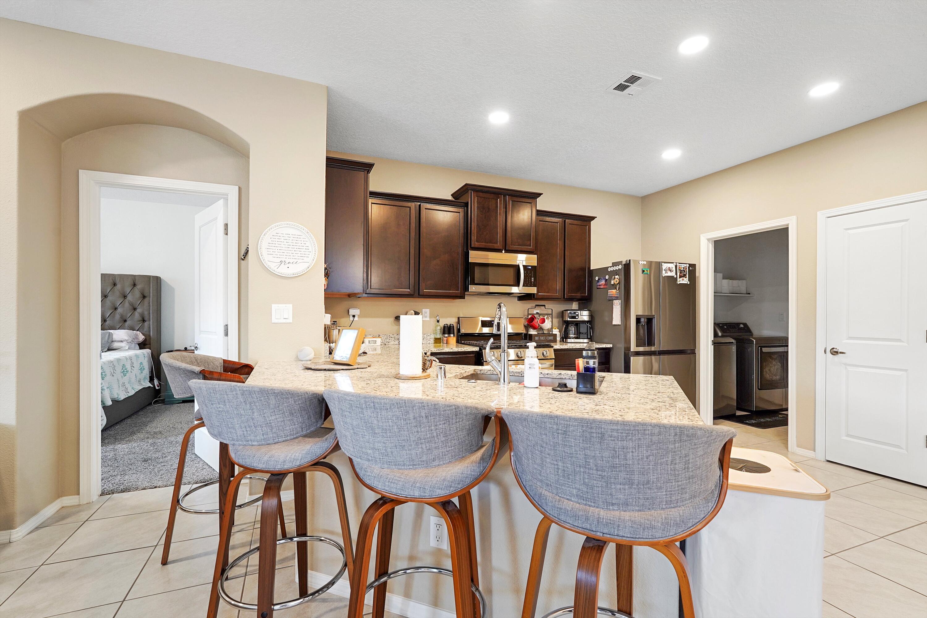 2554 CAMINO PLATA Loop NE