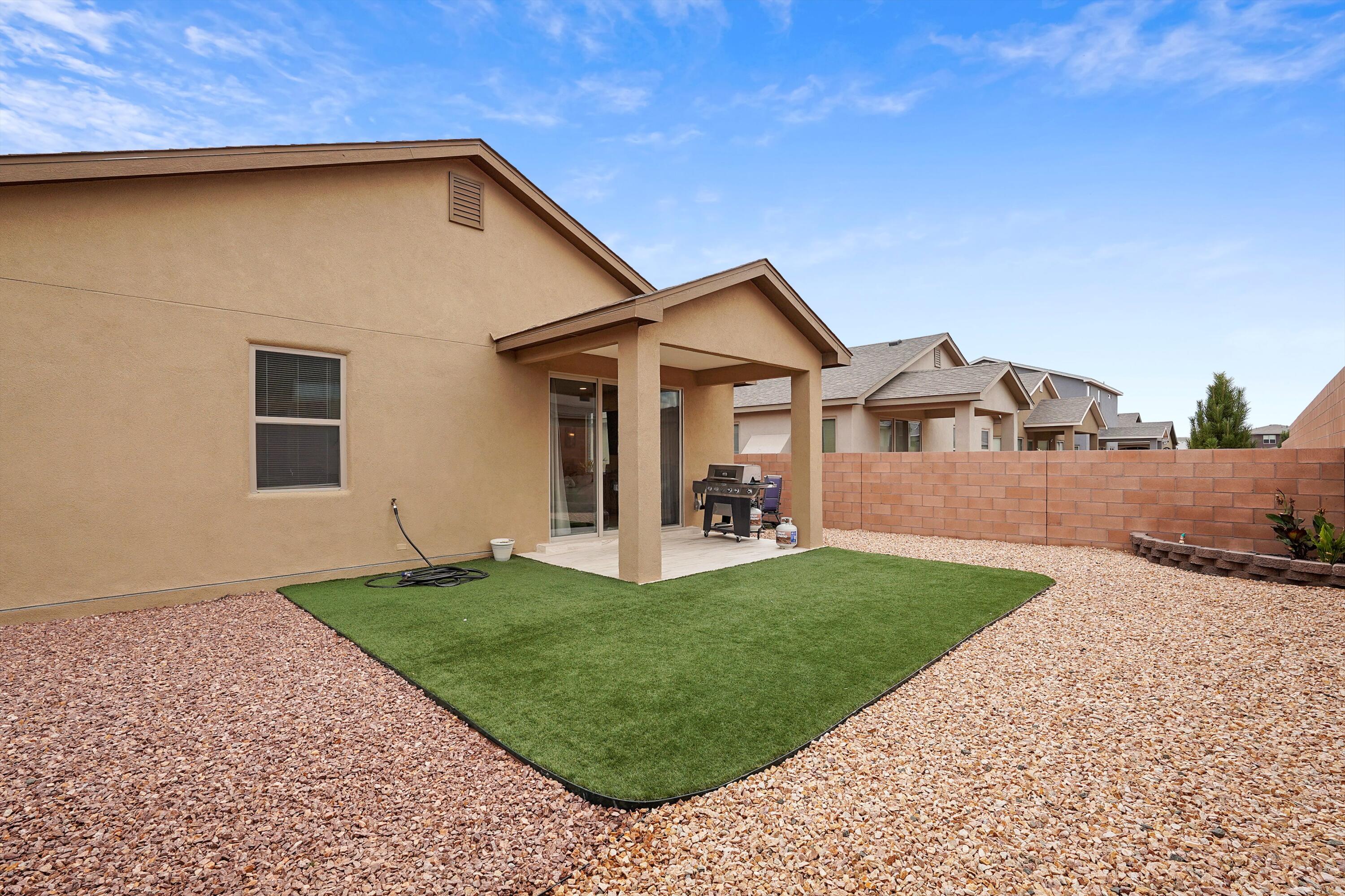 2554 CAMINO PLATA Loop NE