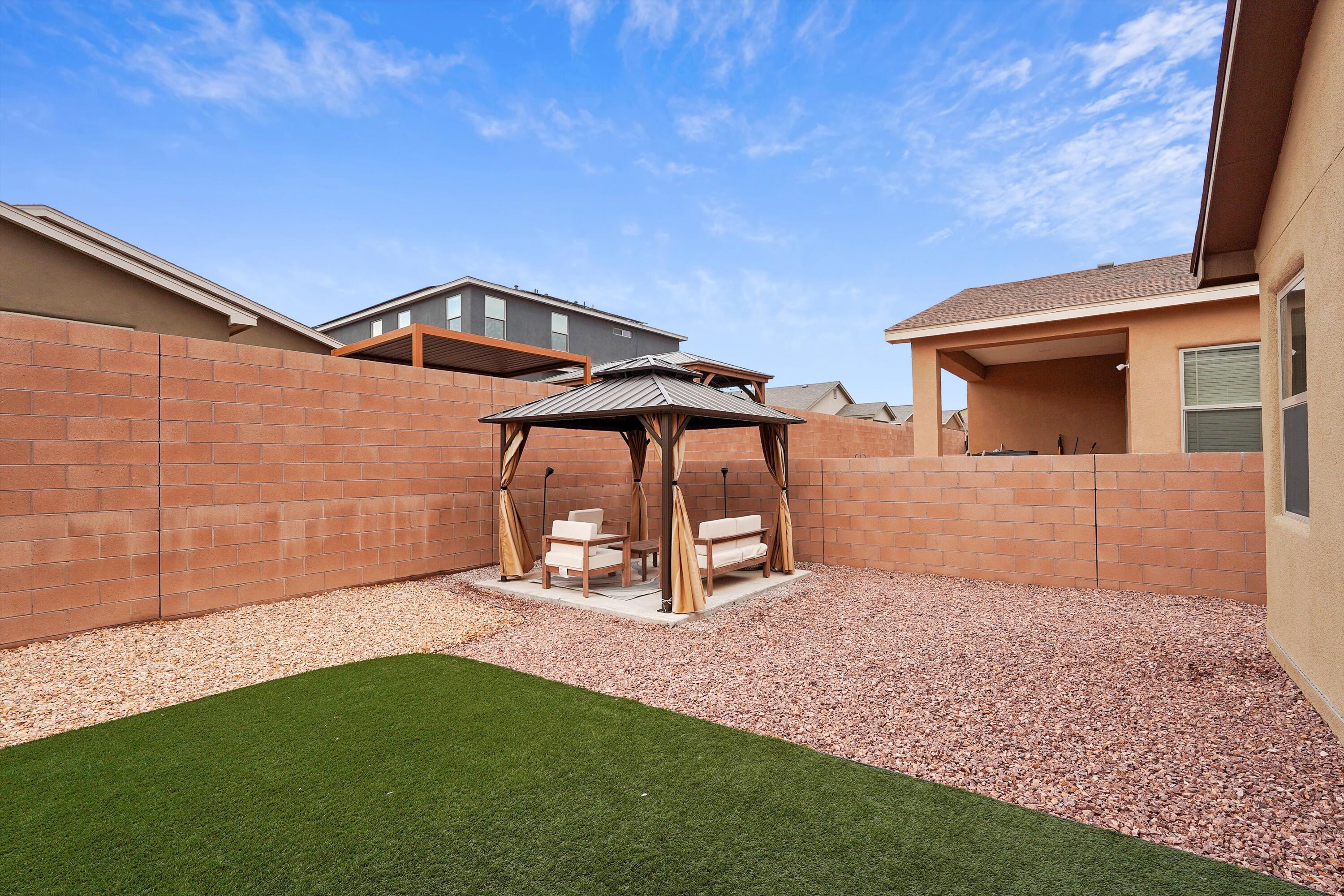 2554 CAMINO PLATA Loop NE