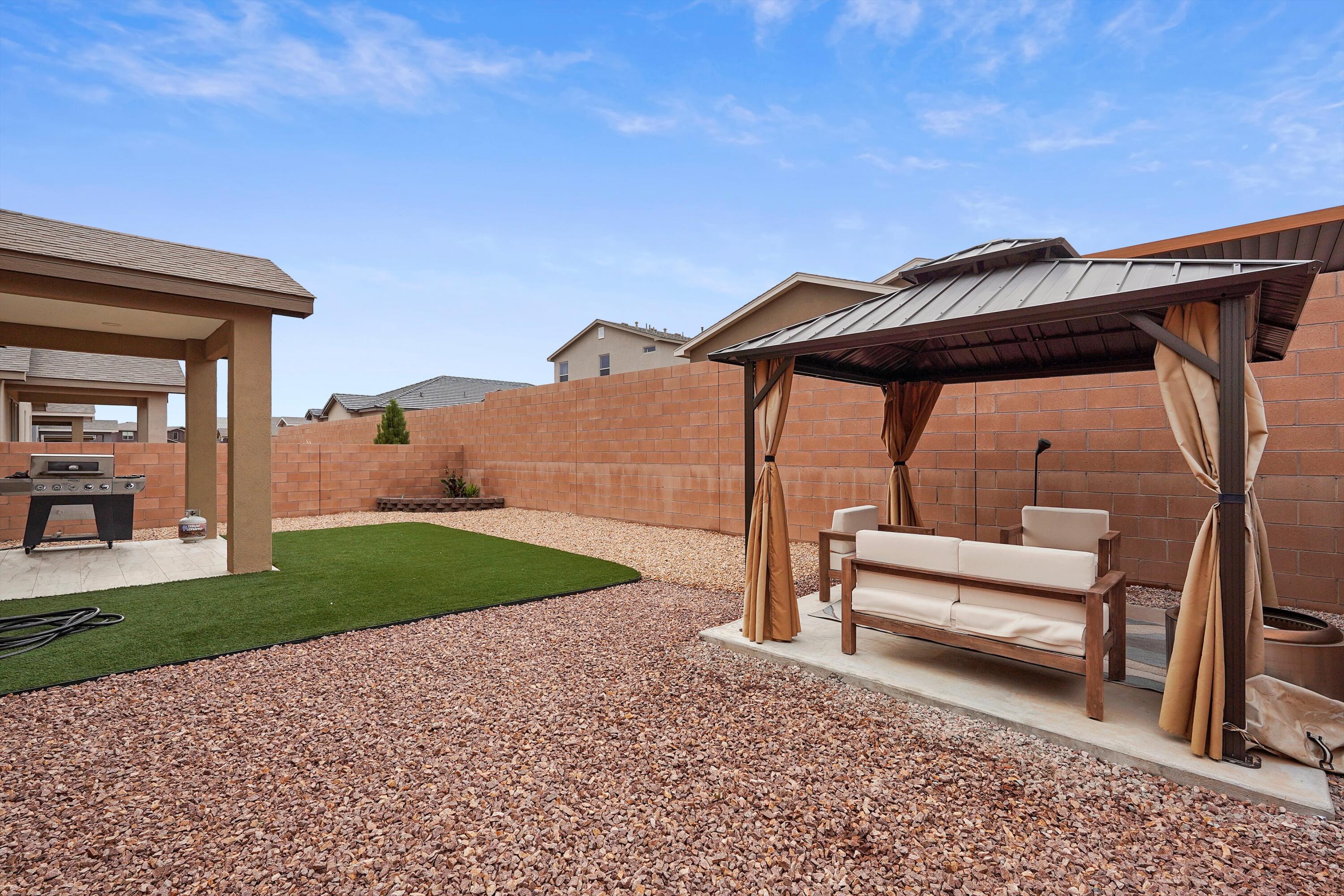 2554 CAMINO PLATA Loop NE