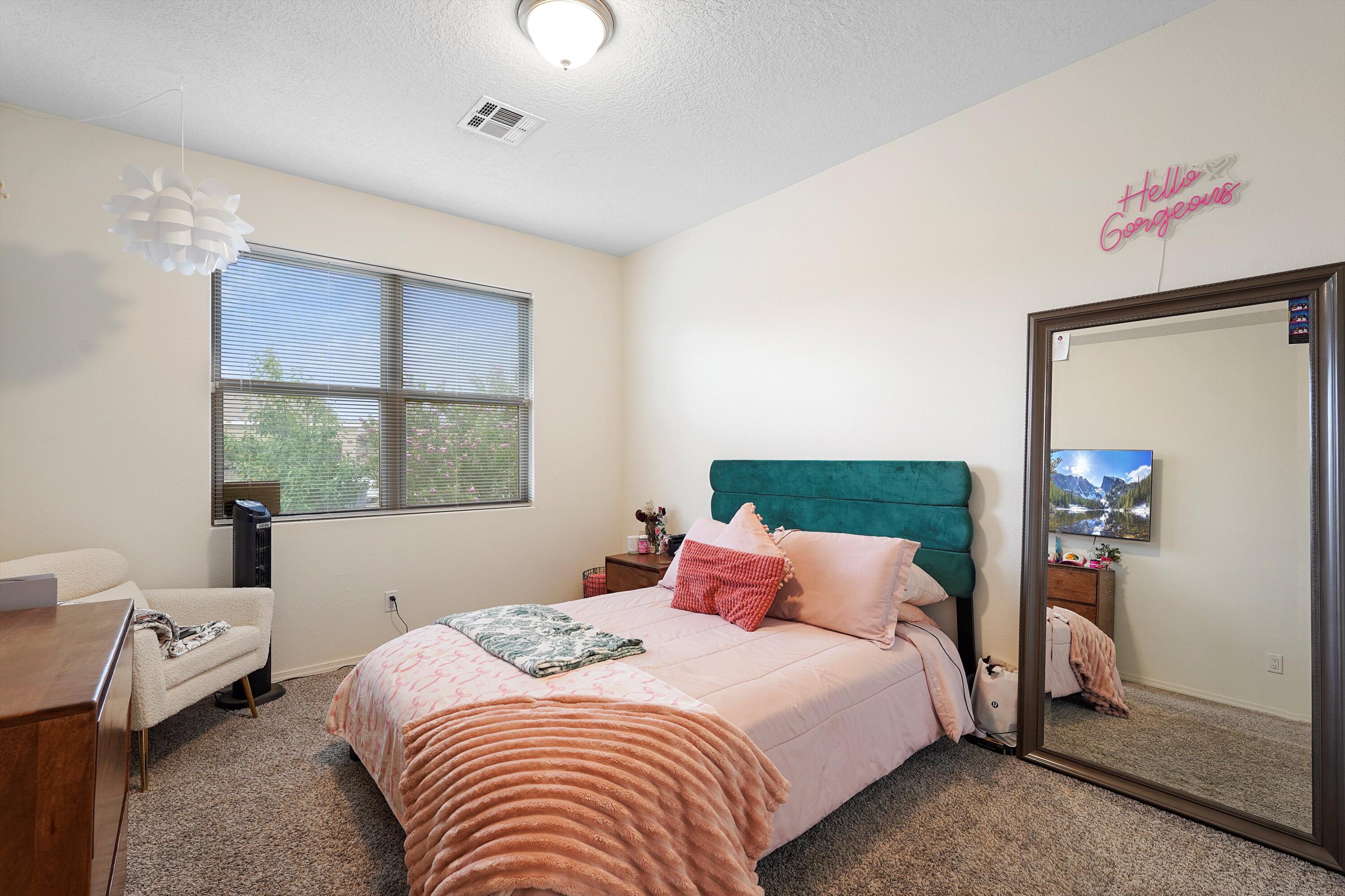 2554 CAMINO PLATA Loop NE