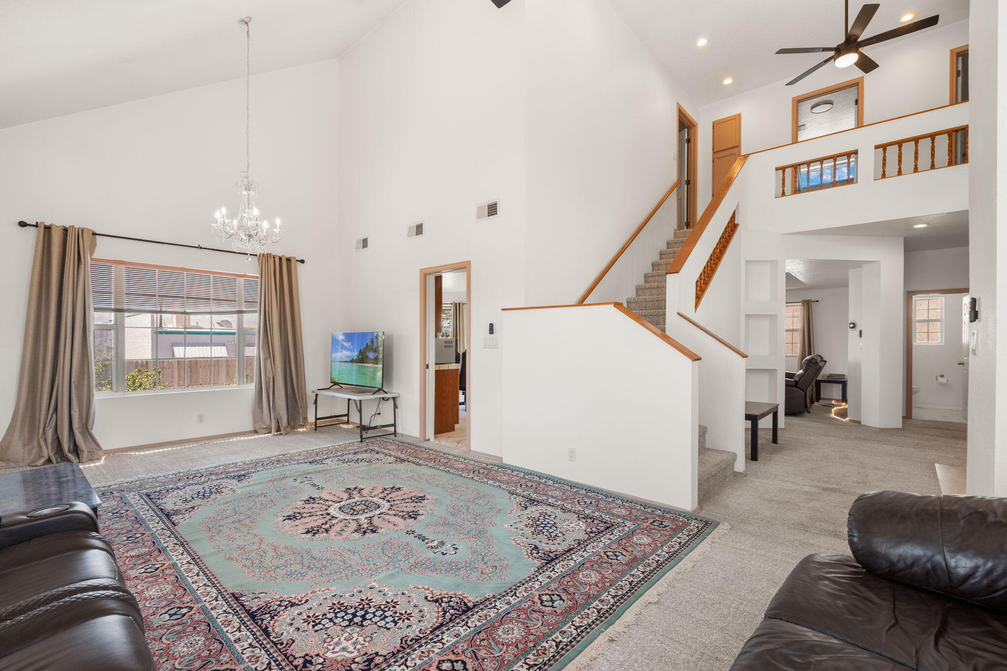 1209 Paisano Street NE