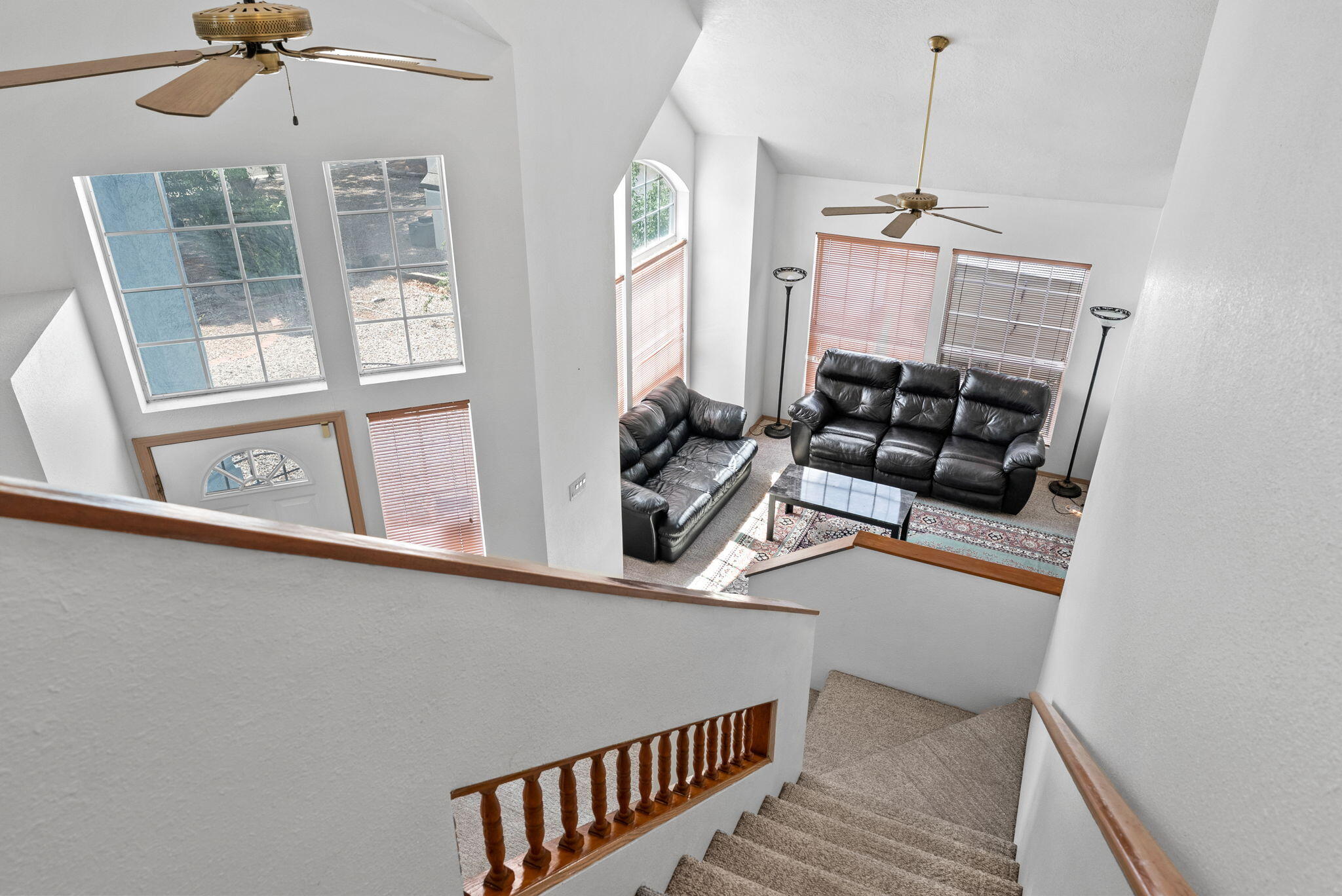 1209 Paisano Street NE