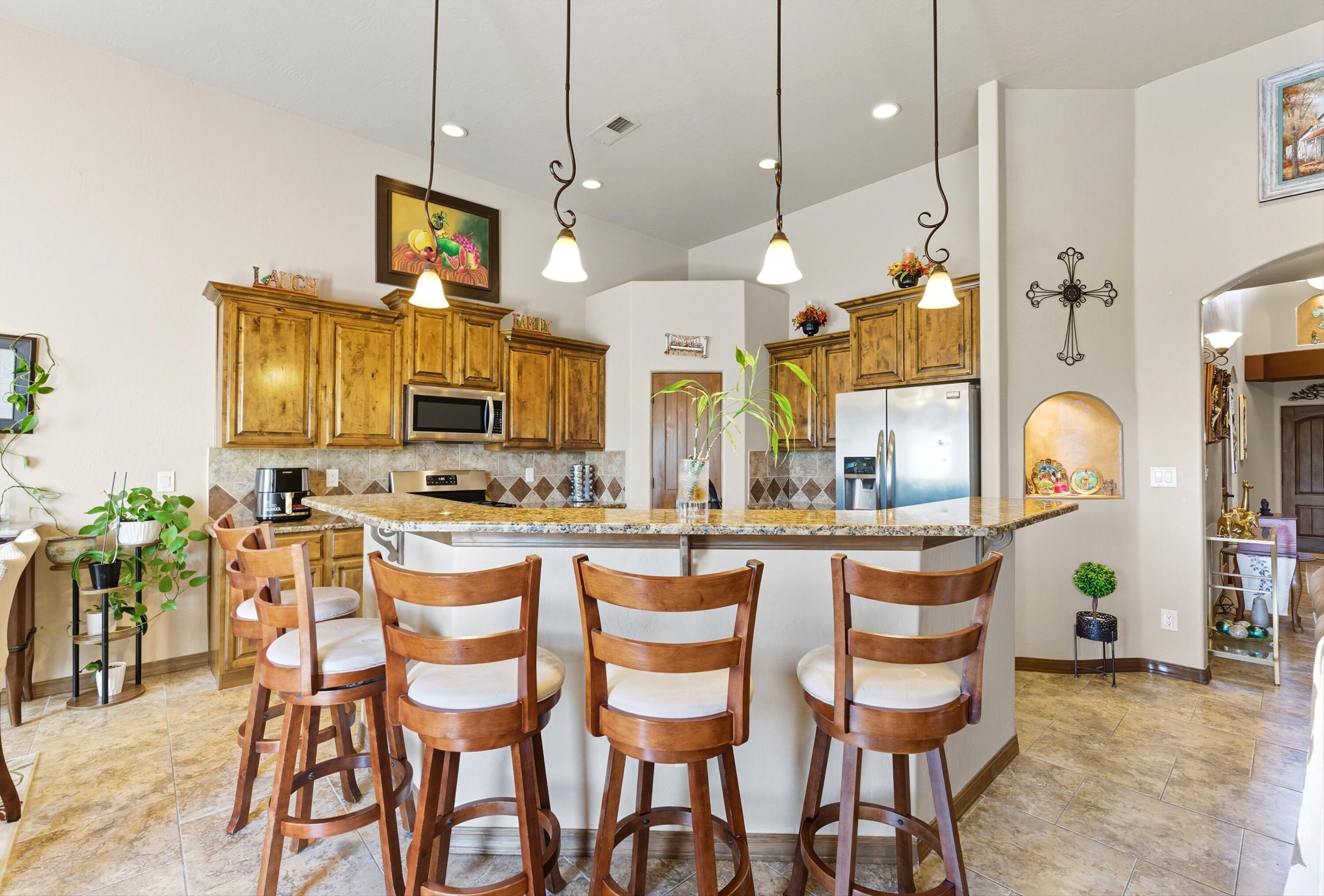 1716 CHISHOLM Trail NE