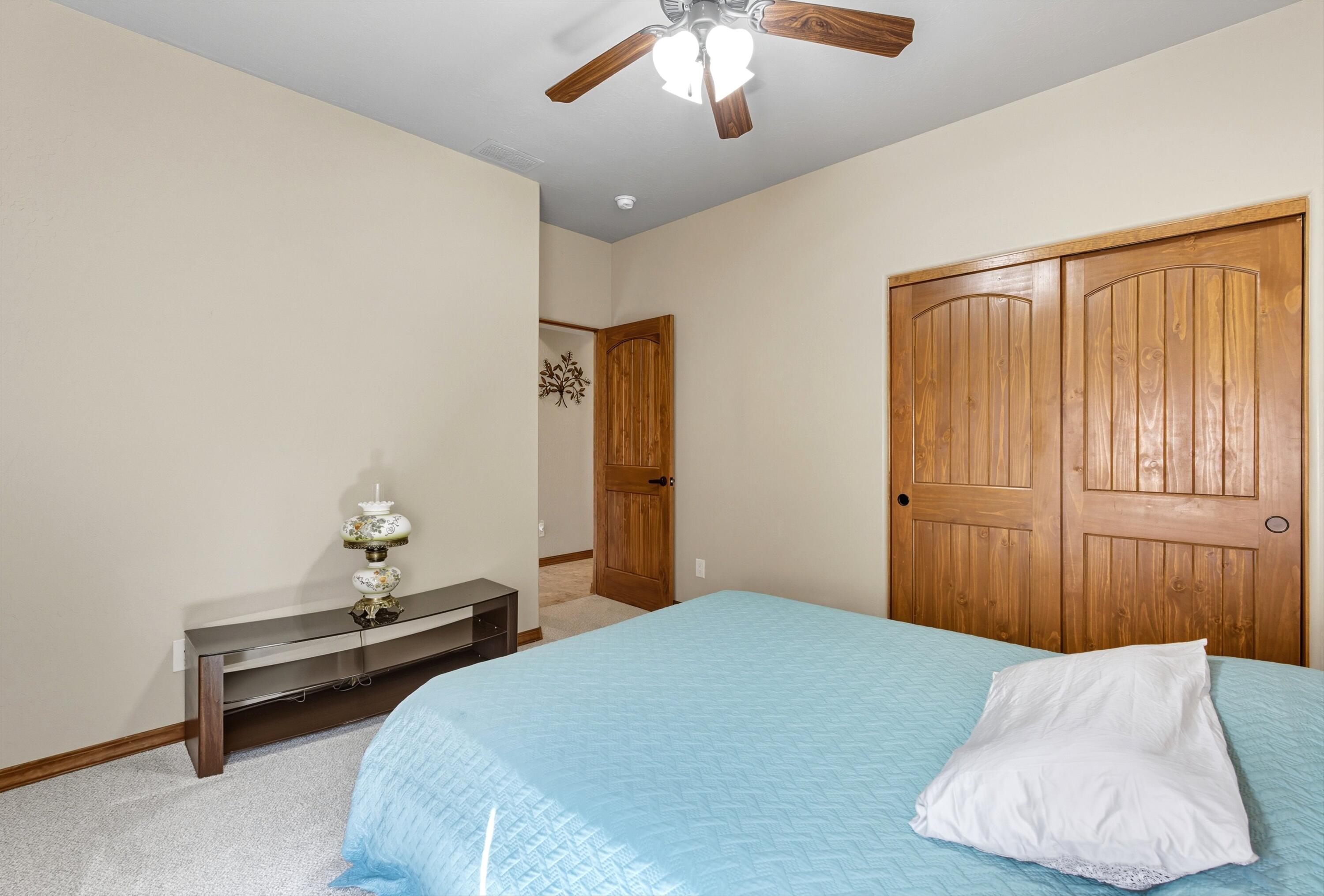 1716 CHISHOLM Trail NE