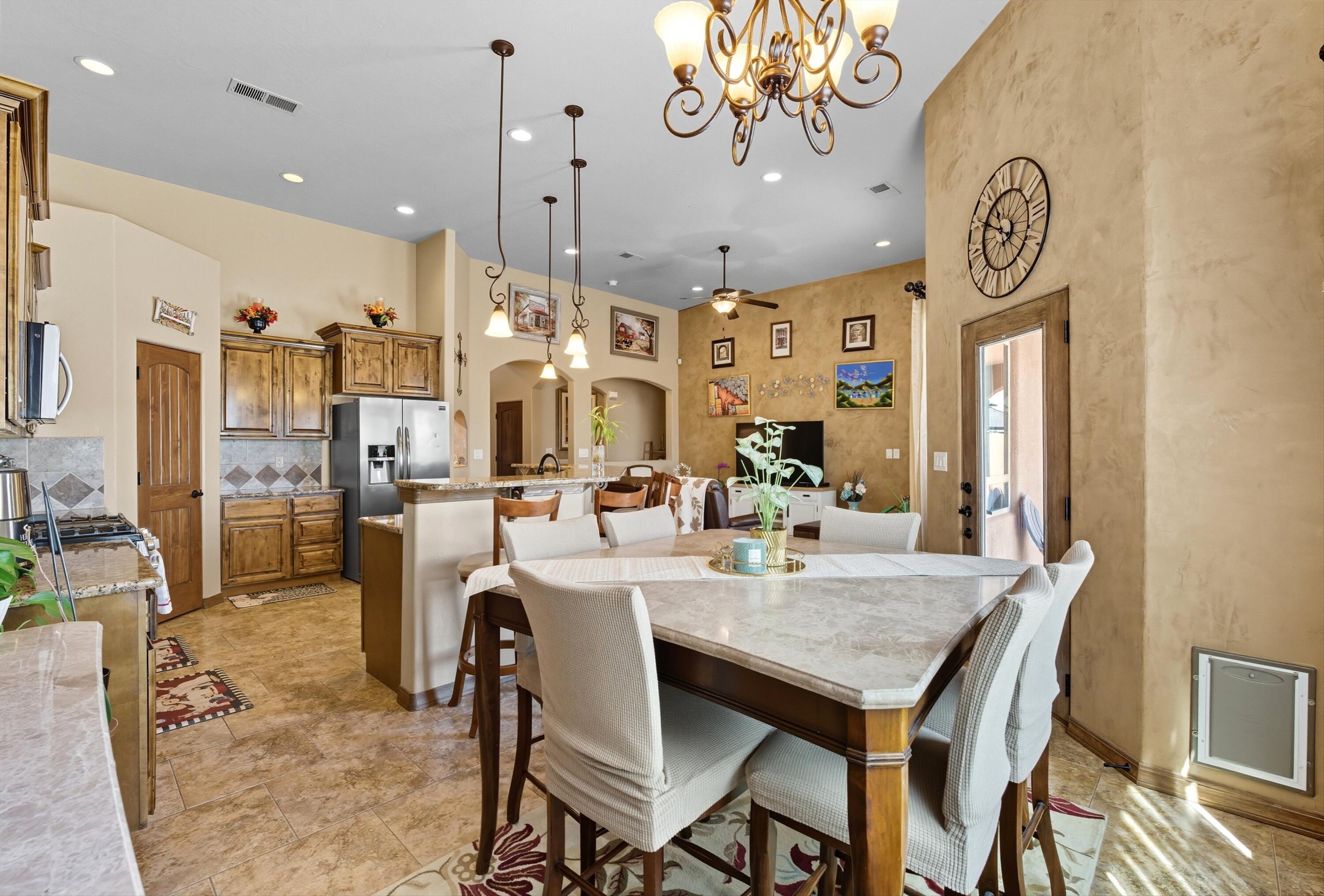 1716 CHISHOLM Trail NE