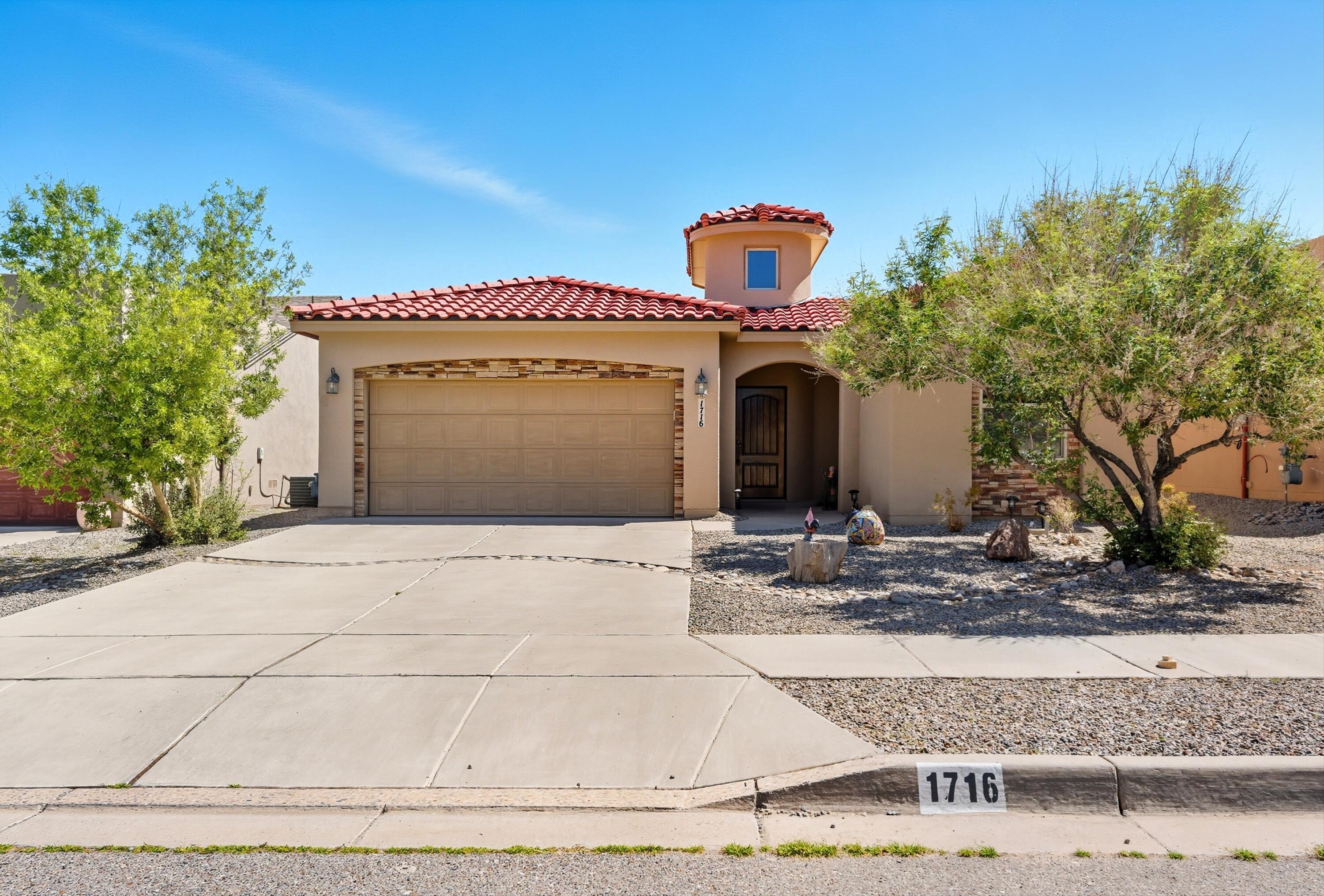 1716 CHISHOLM Trail NE