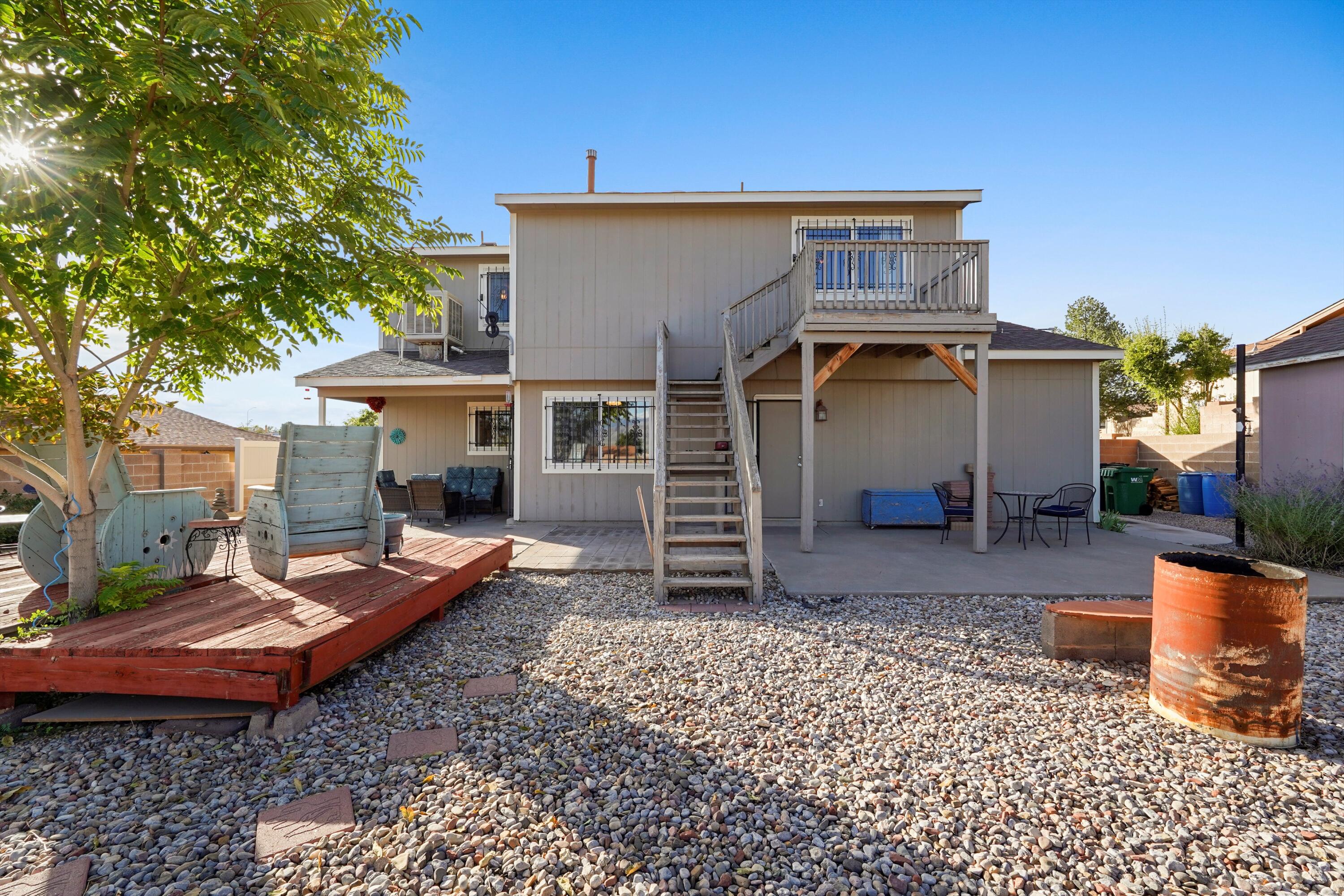 1964 ROANOKE Drive NE