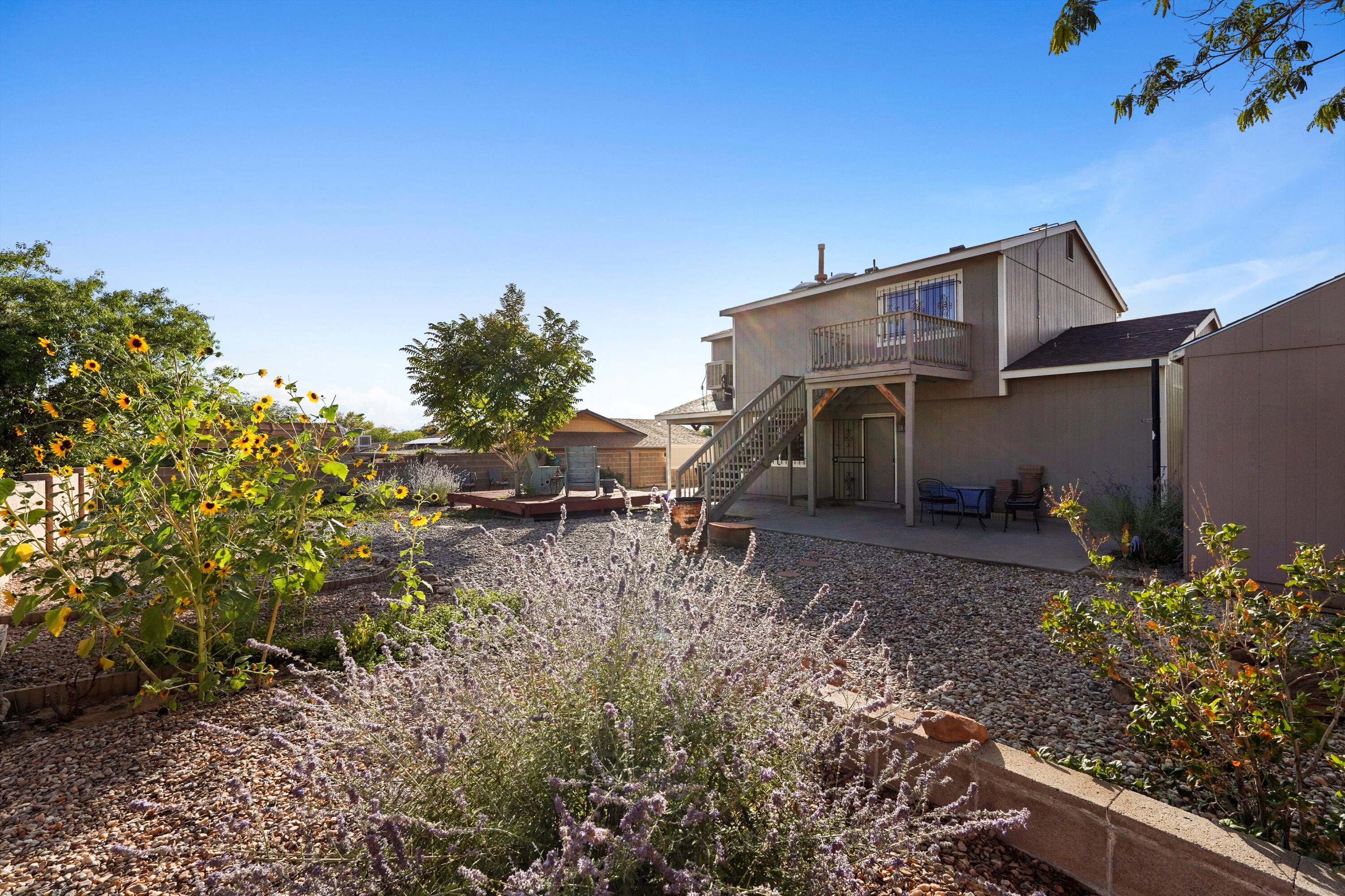 1964 ROANOKE Drive NE