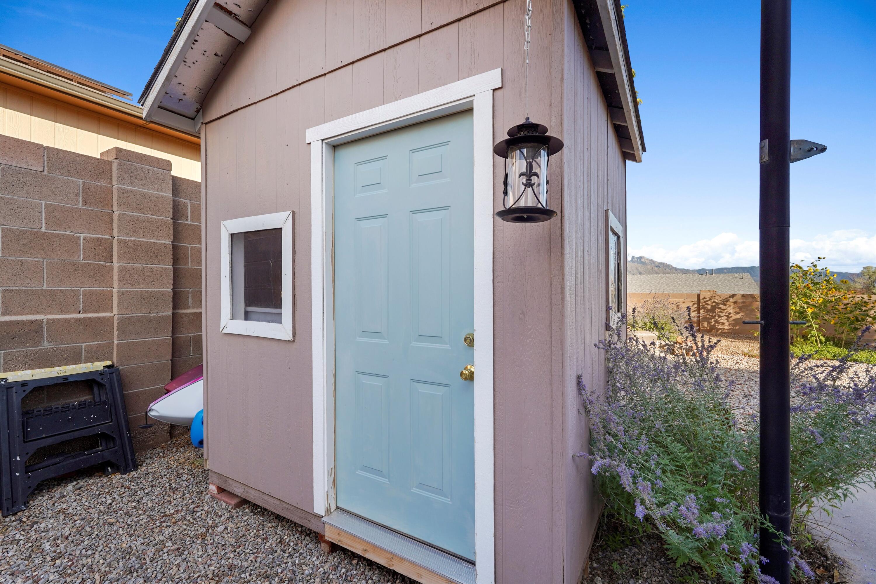 1964 ROANOKE Drive NE