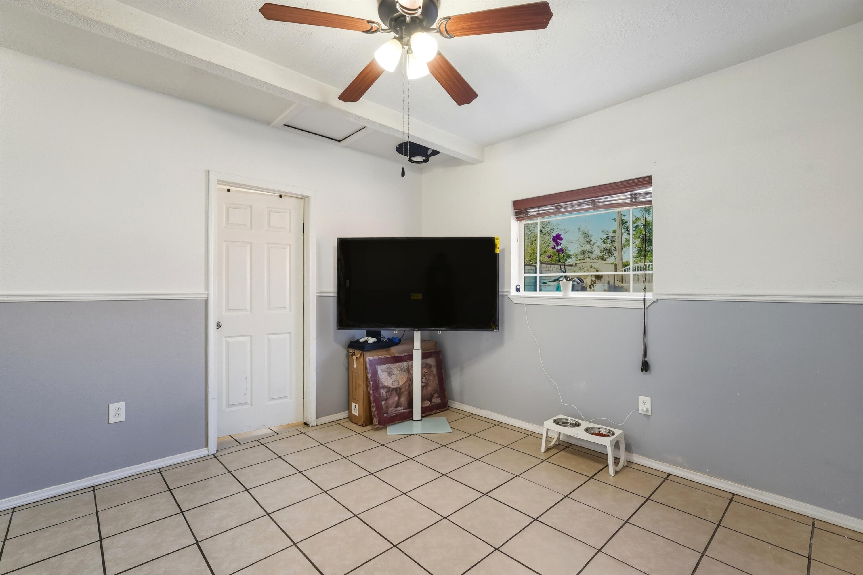 6704 Johniece Drive SW