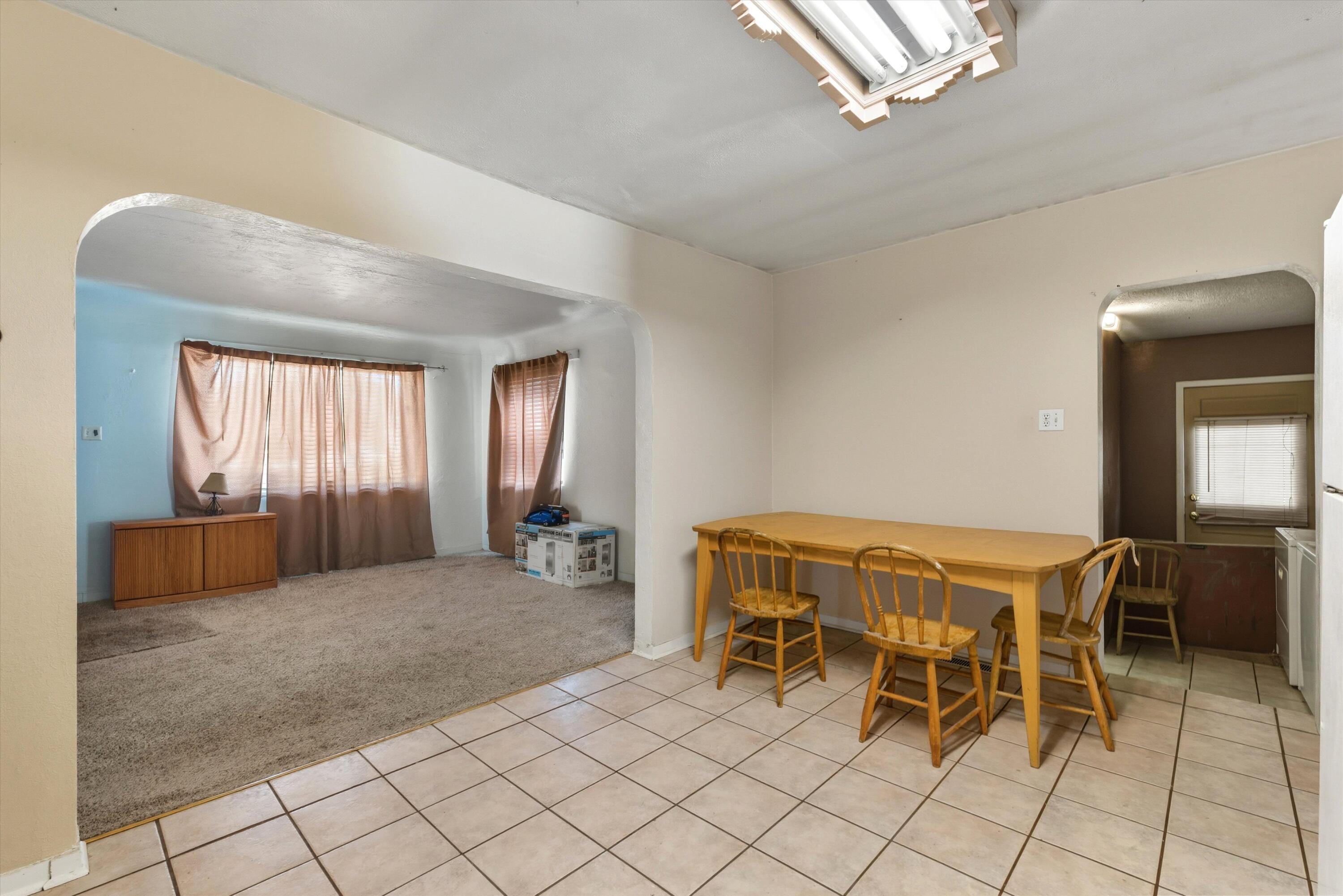 5420 MOUNTAIN Road NE