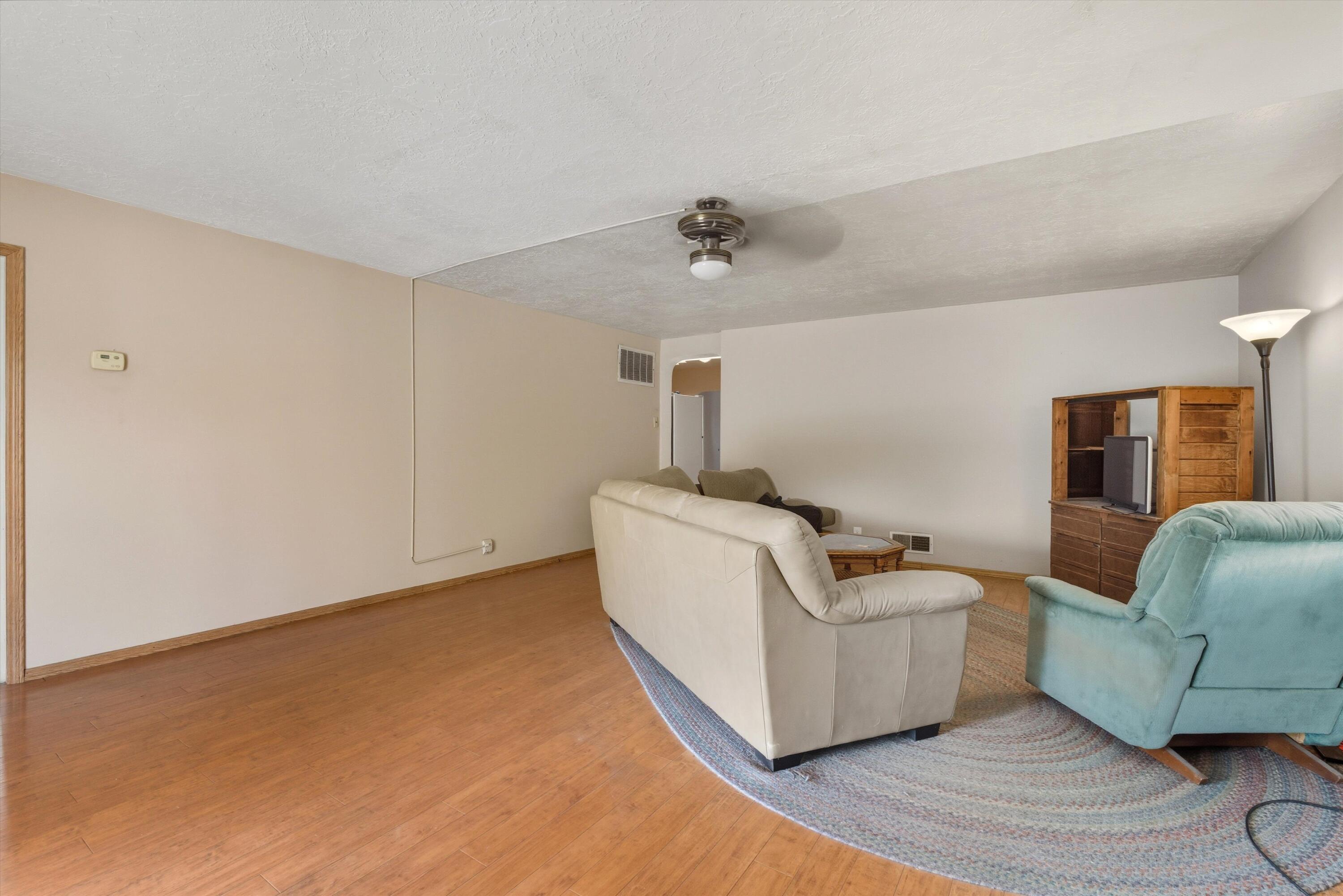 5420 MOUNTAIN Road NE