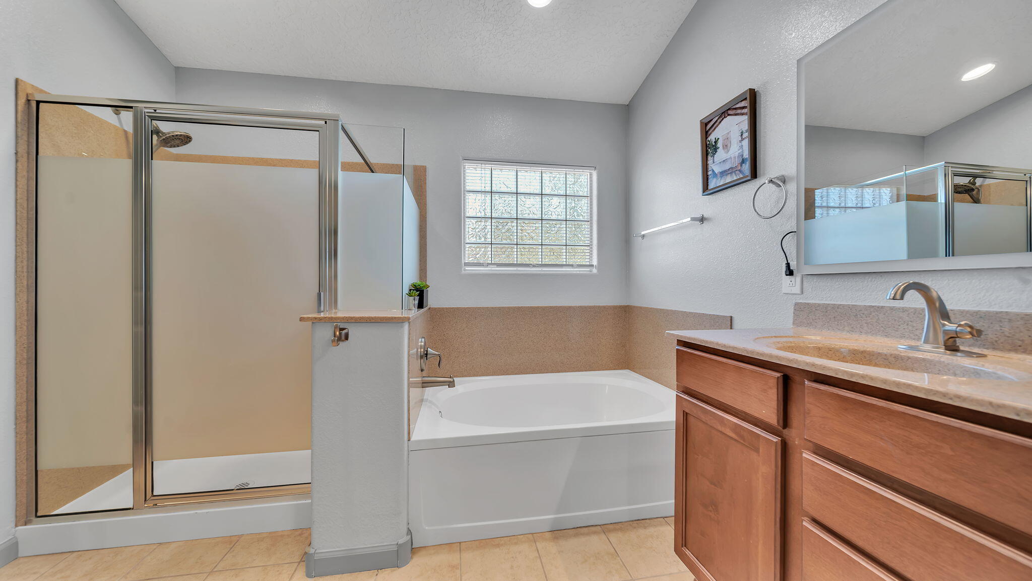 8612 SILK TASSEL Road NW