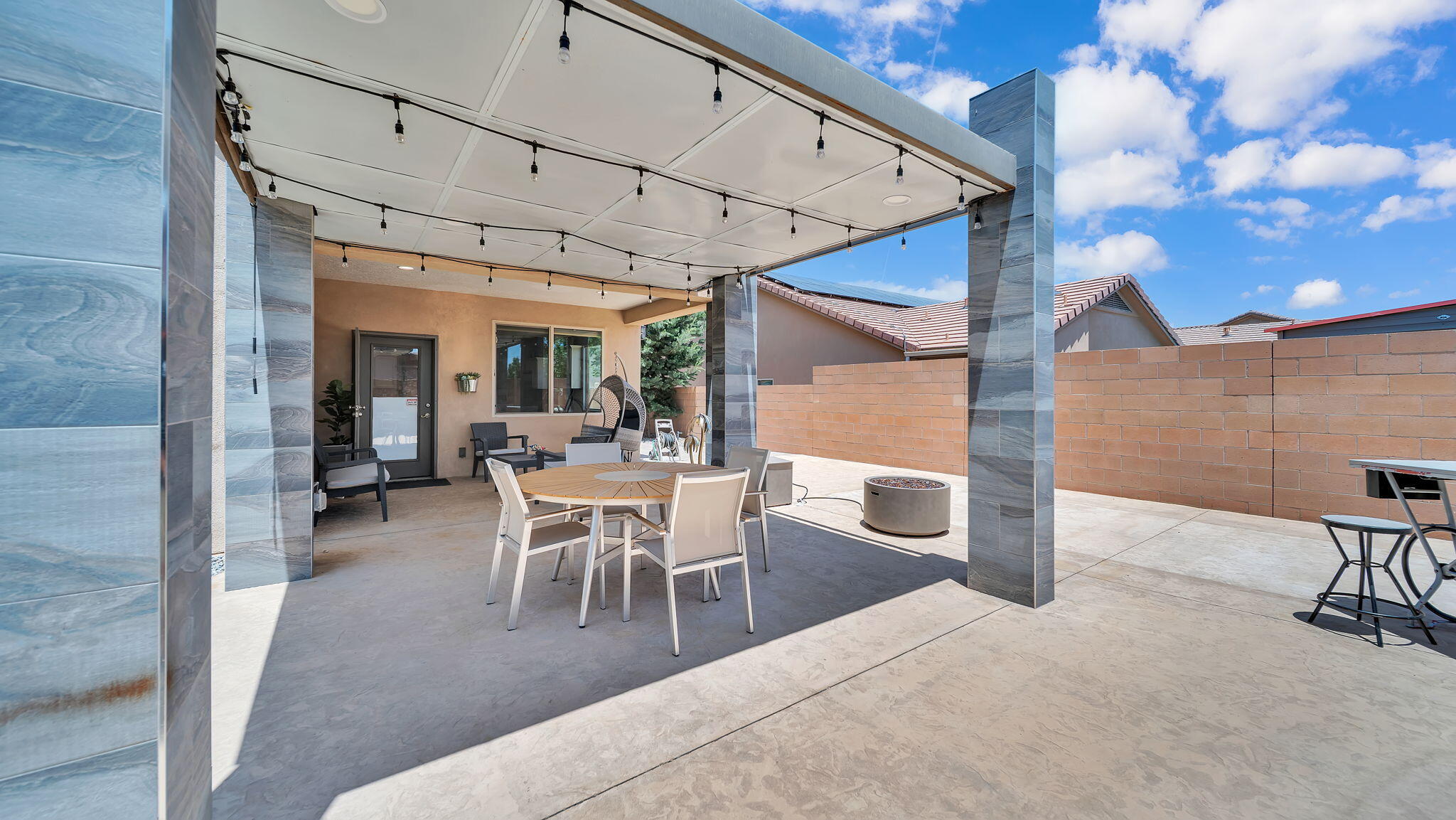 8612 SILK TASSEL Road NW