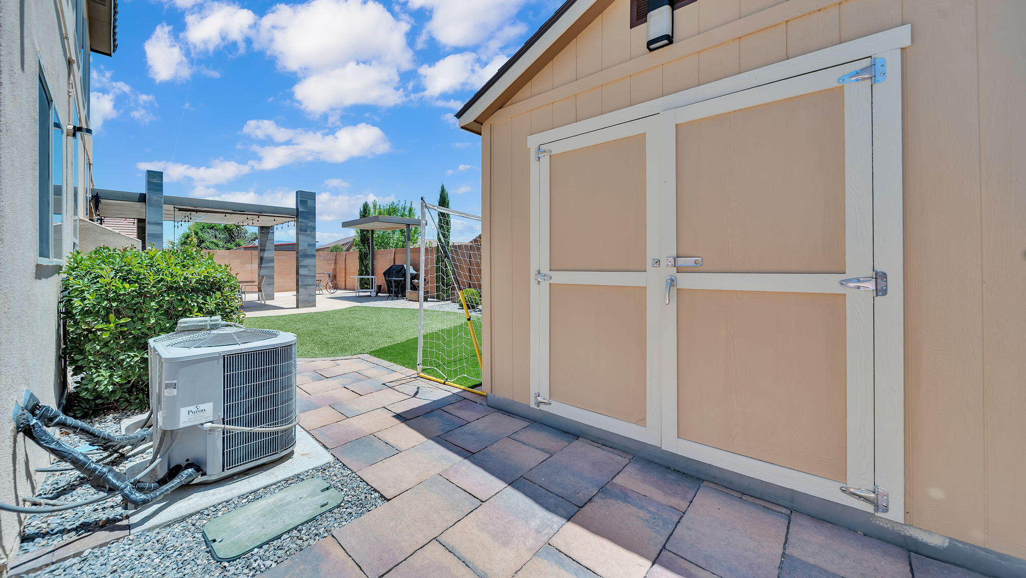 8612 SILK TASSEL Road NW