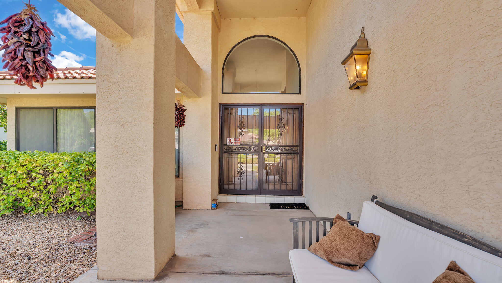 8720 MADRE Avenue NE