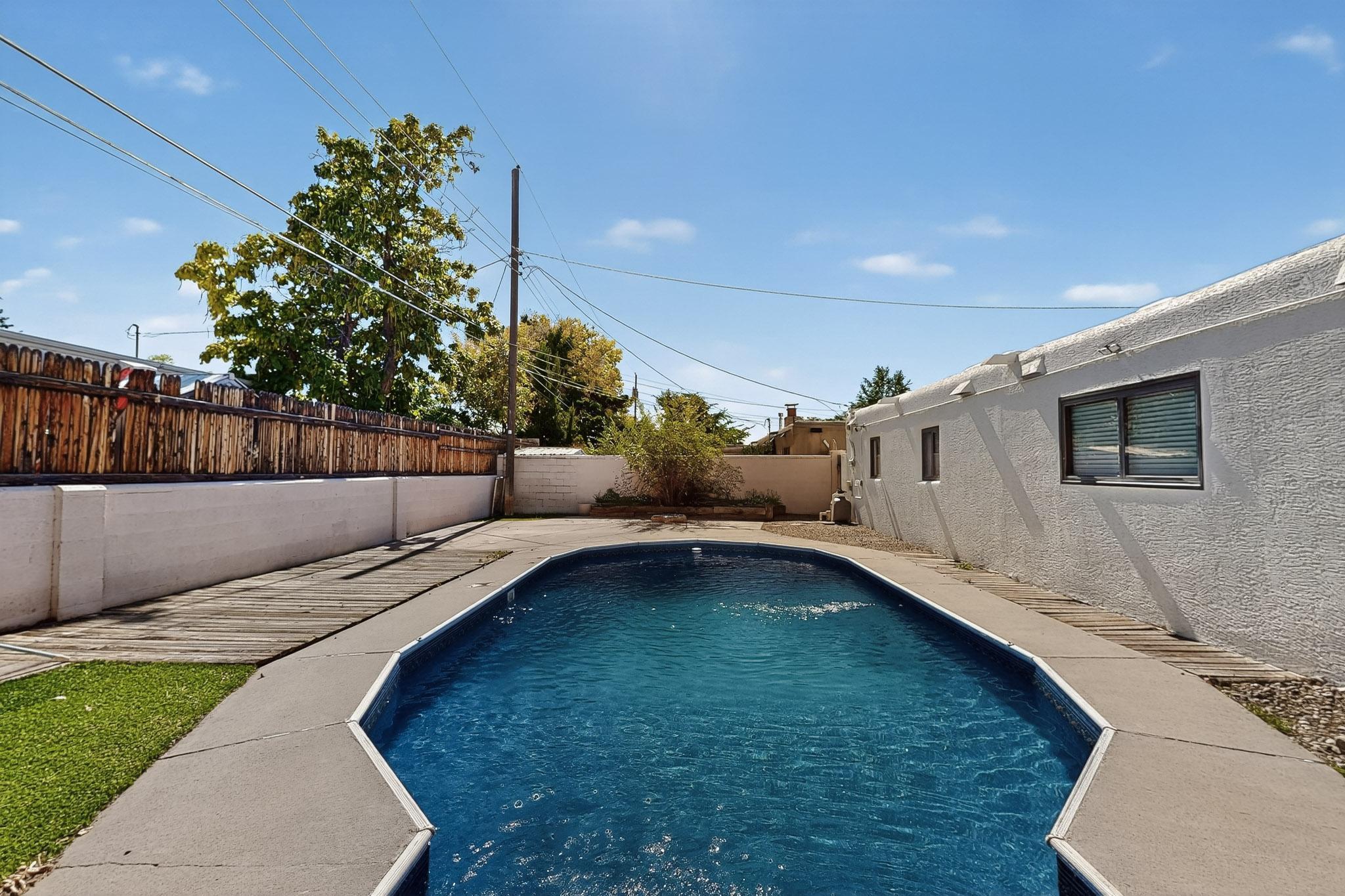 1820 Lester Drive NE Drive NE