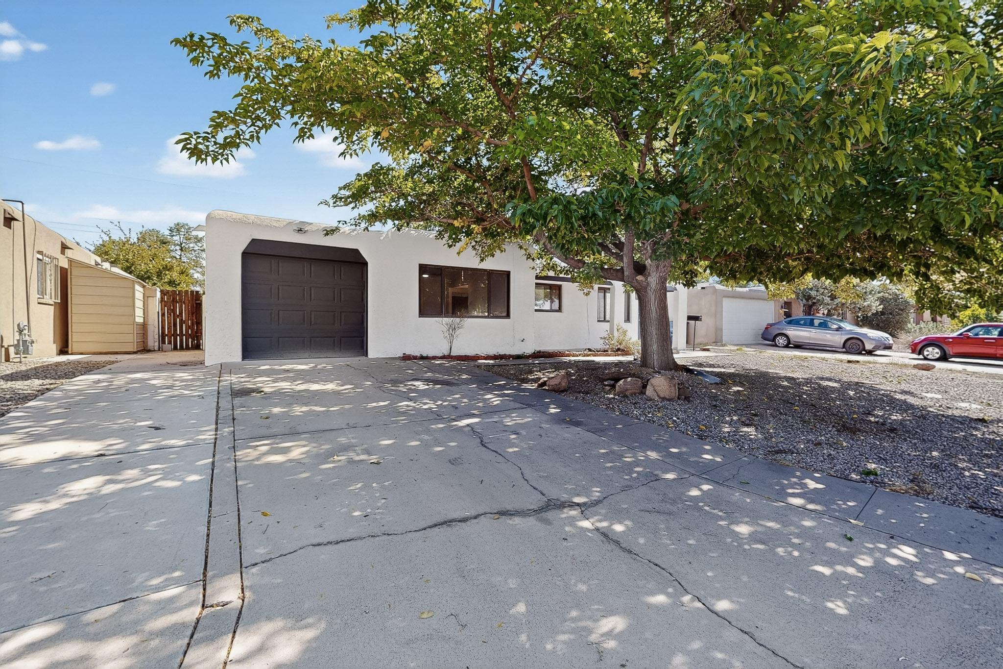 1820 Lester Drive NE Drive NE