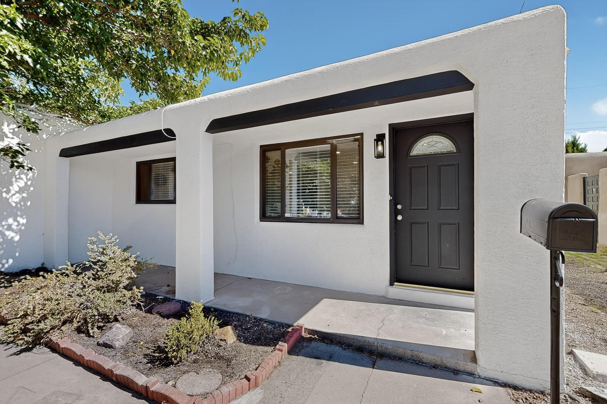 1820 Lester Drive NE Drive NE