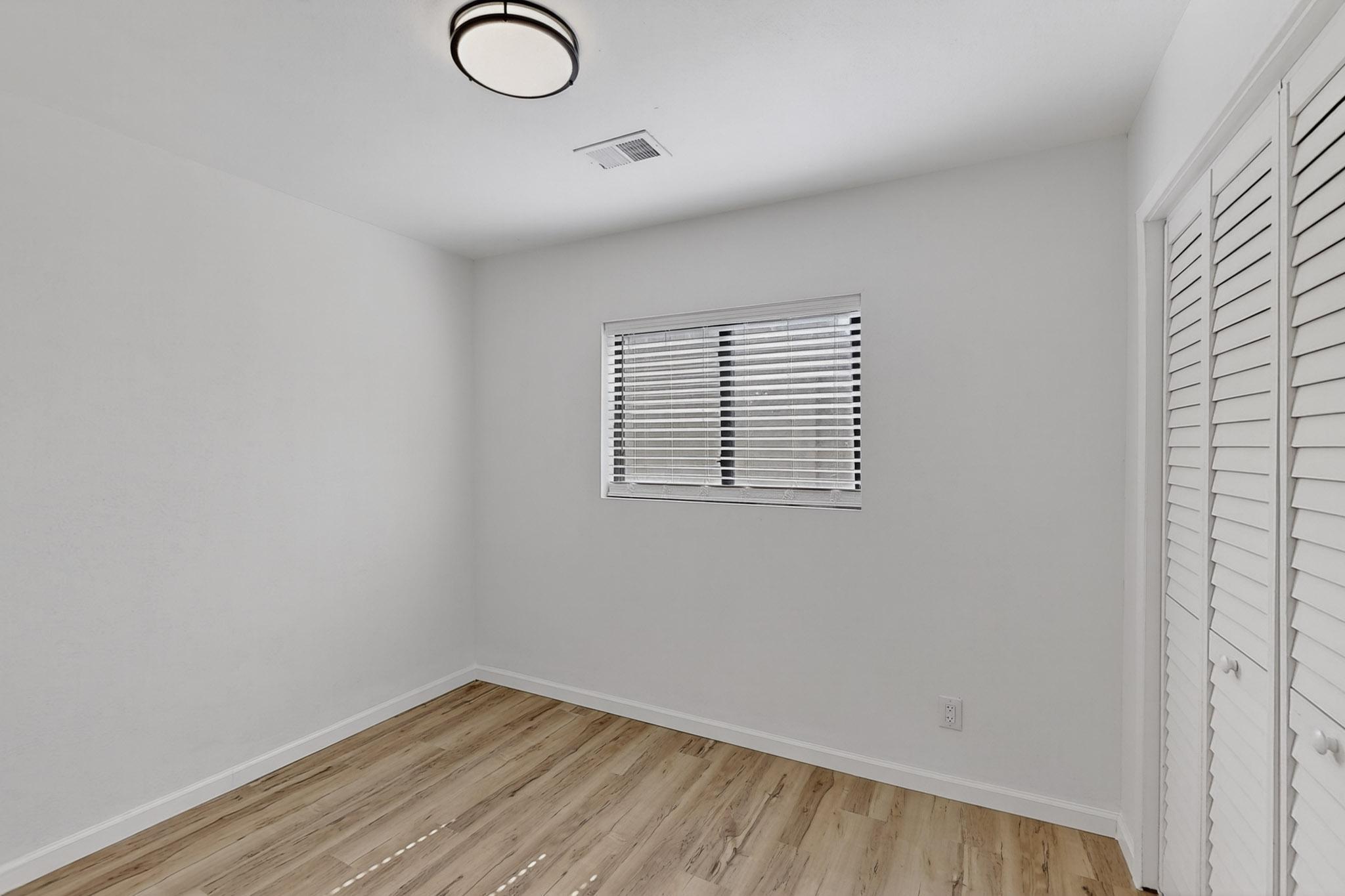 1820 Lester Drive NE Drive NE