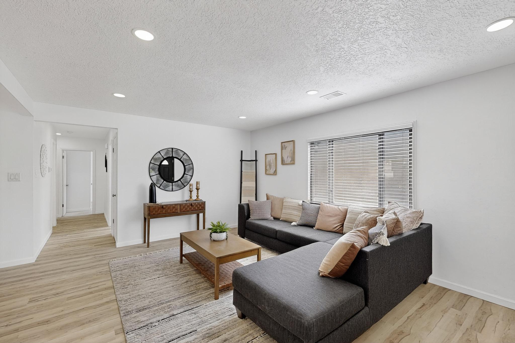 1820 Lester Drive NE Drive NE