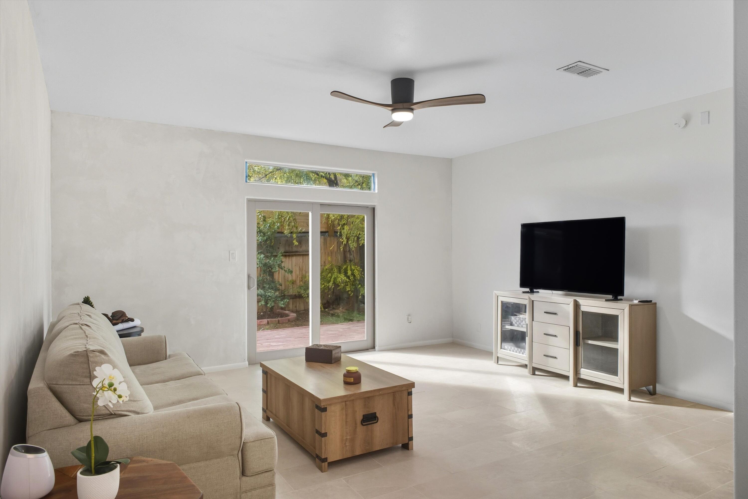 4616 Apache Knoll