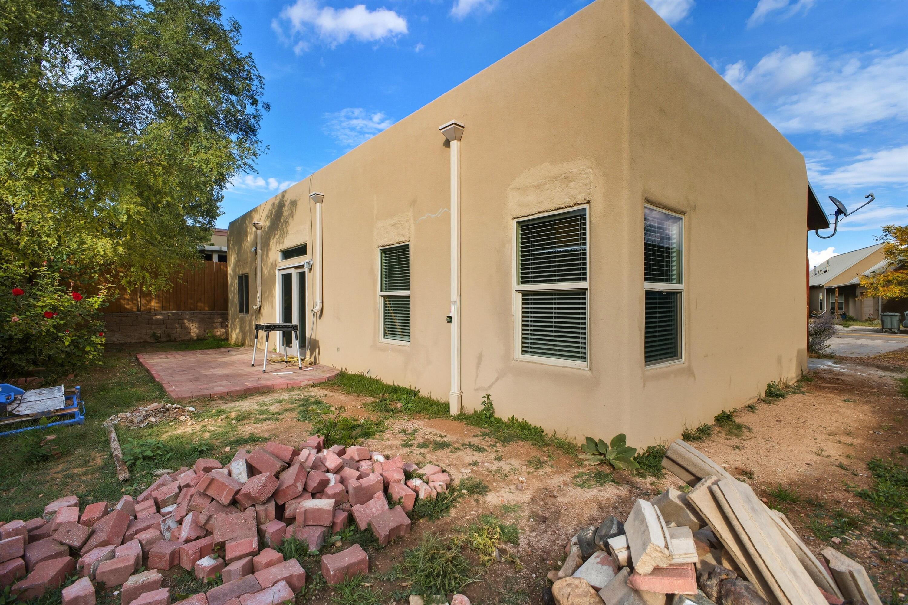 4616 Apache Knoll