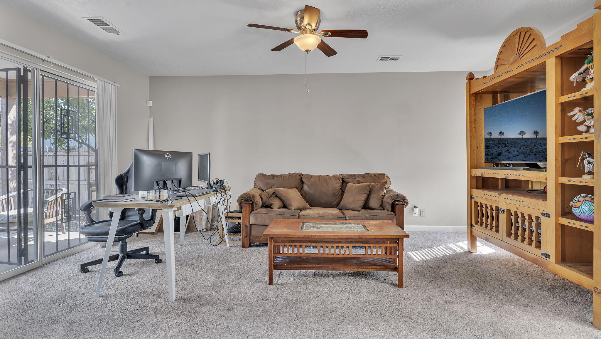 1800 Blueberry Drive NE