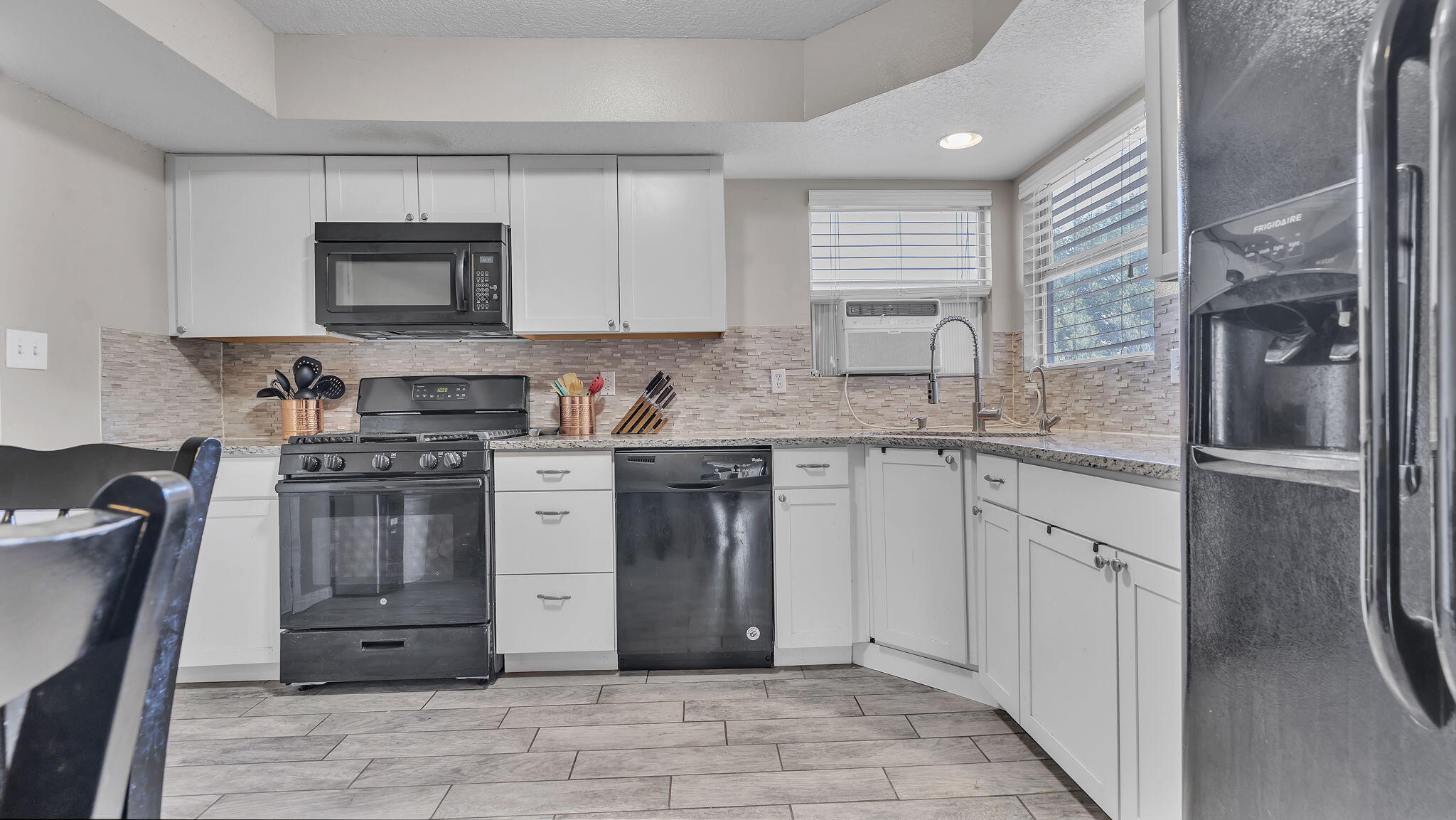 1800 Blueberry Drive NE