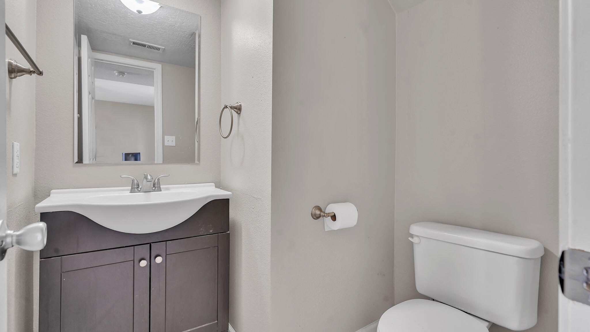 1800 Blueberry Drive NE