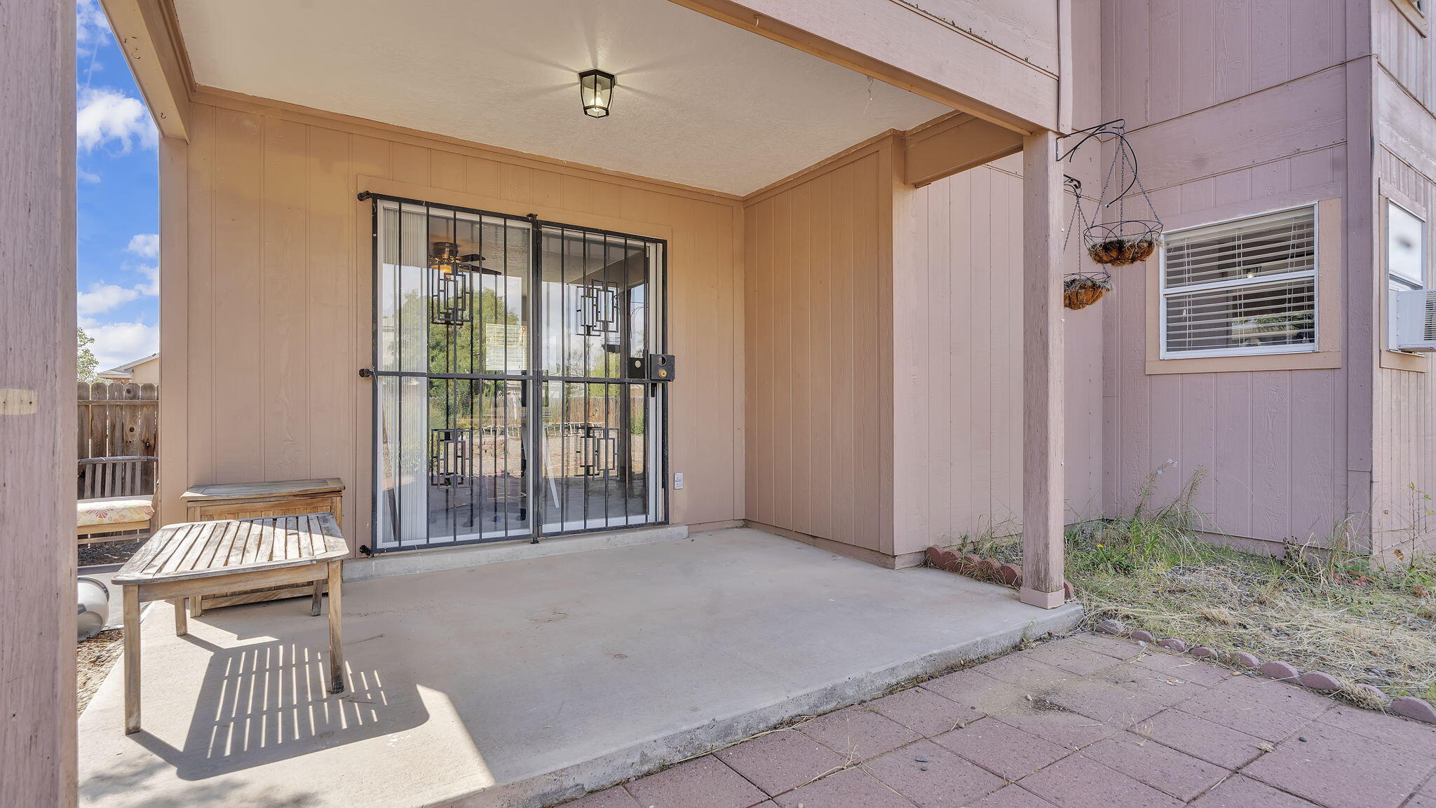 1800 Blueberry Drive NE