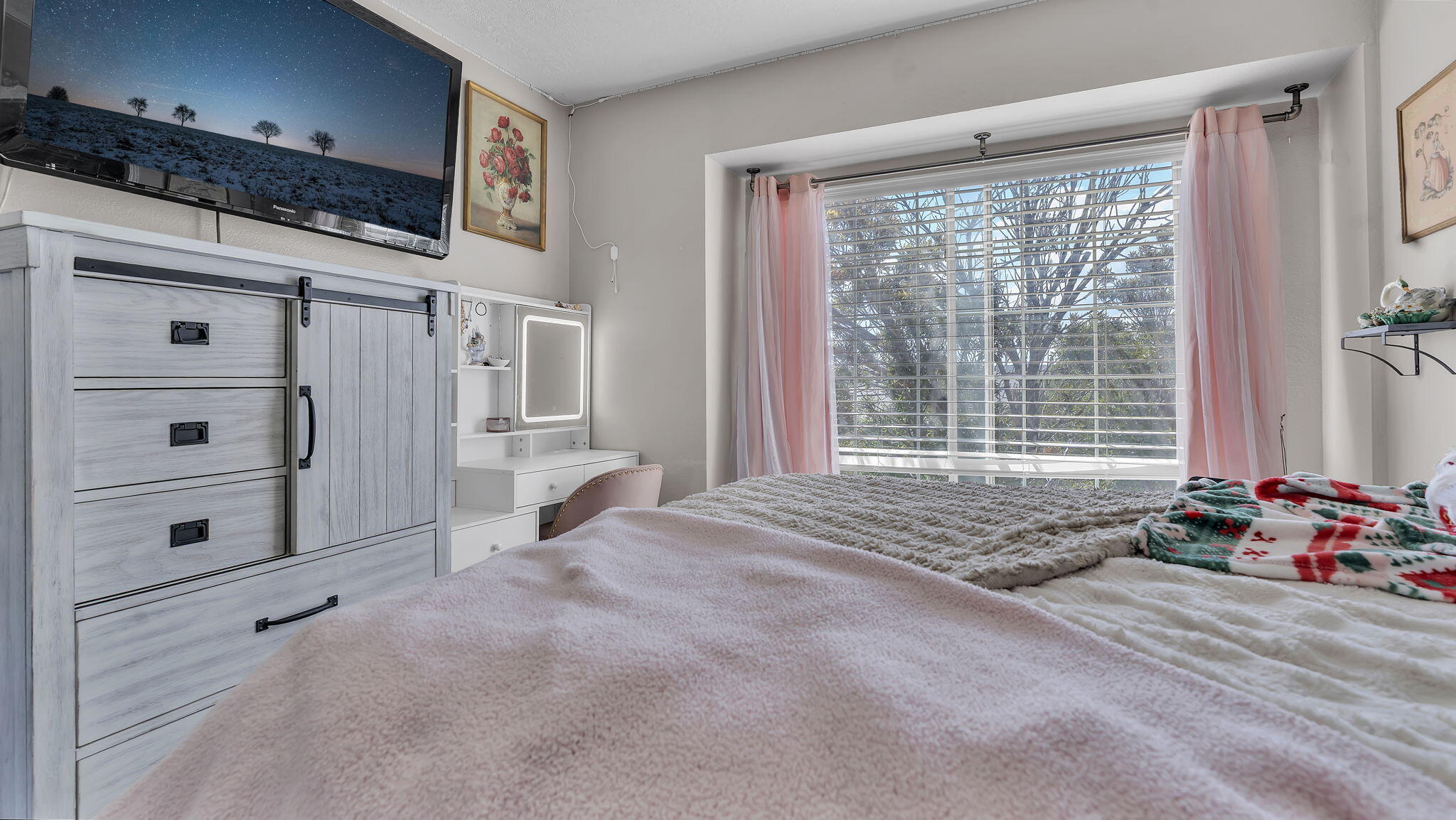 1800 Blueberry Drive NE