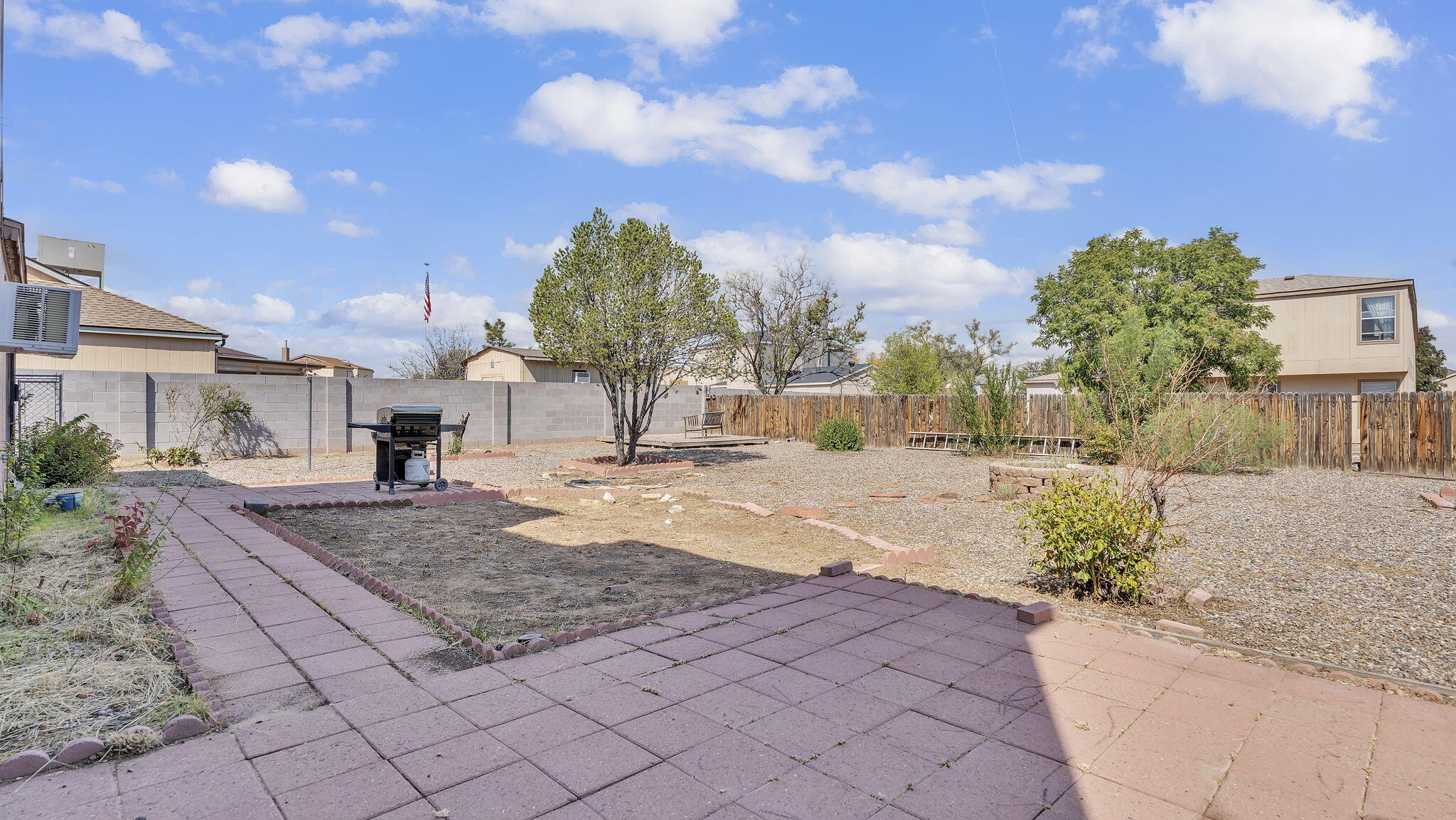 1800 Blueberry Drive NE