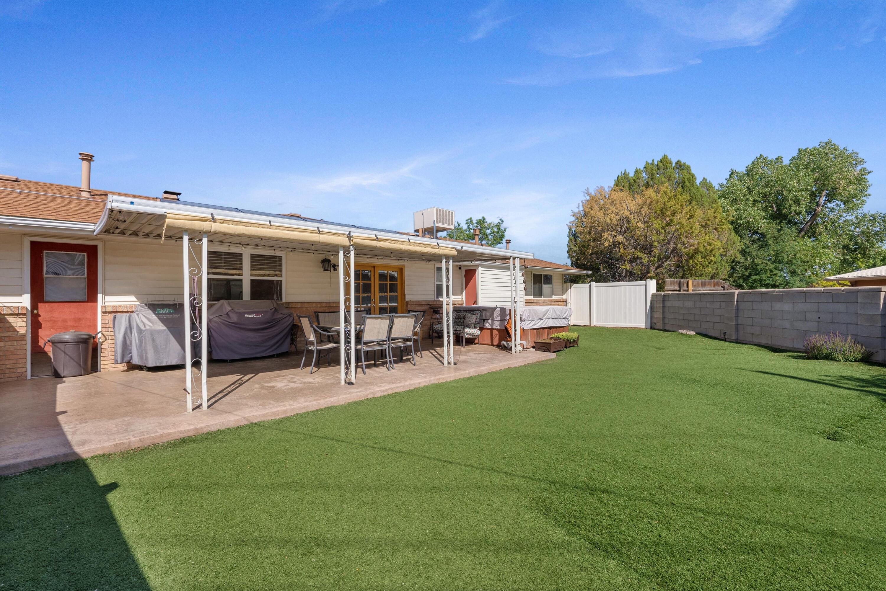 97 Carlsbad Avenue Avenue