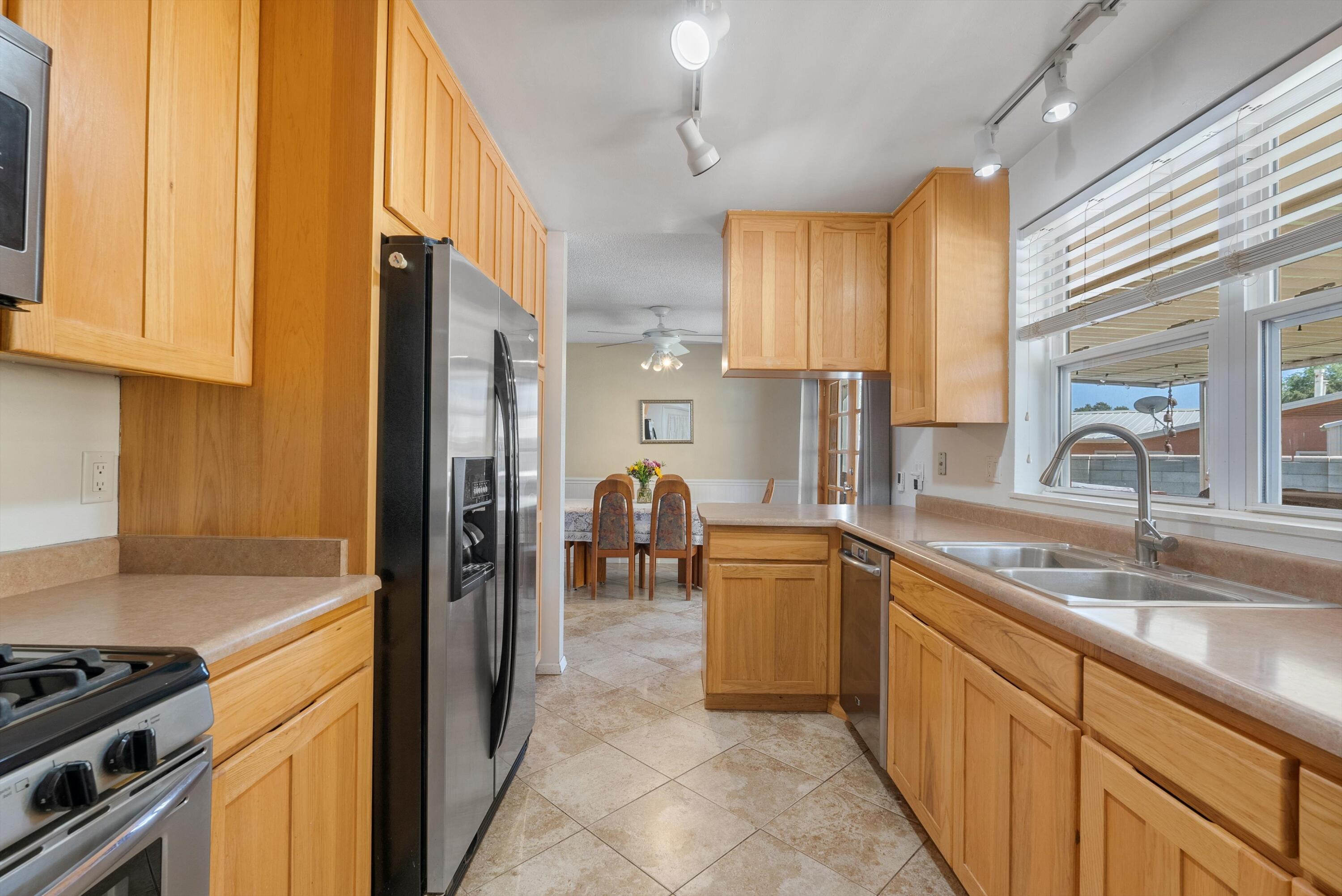 97 Carlsbad Avenue Avenue