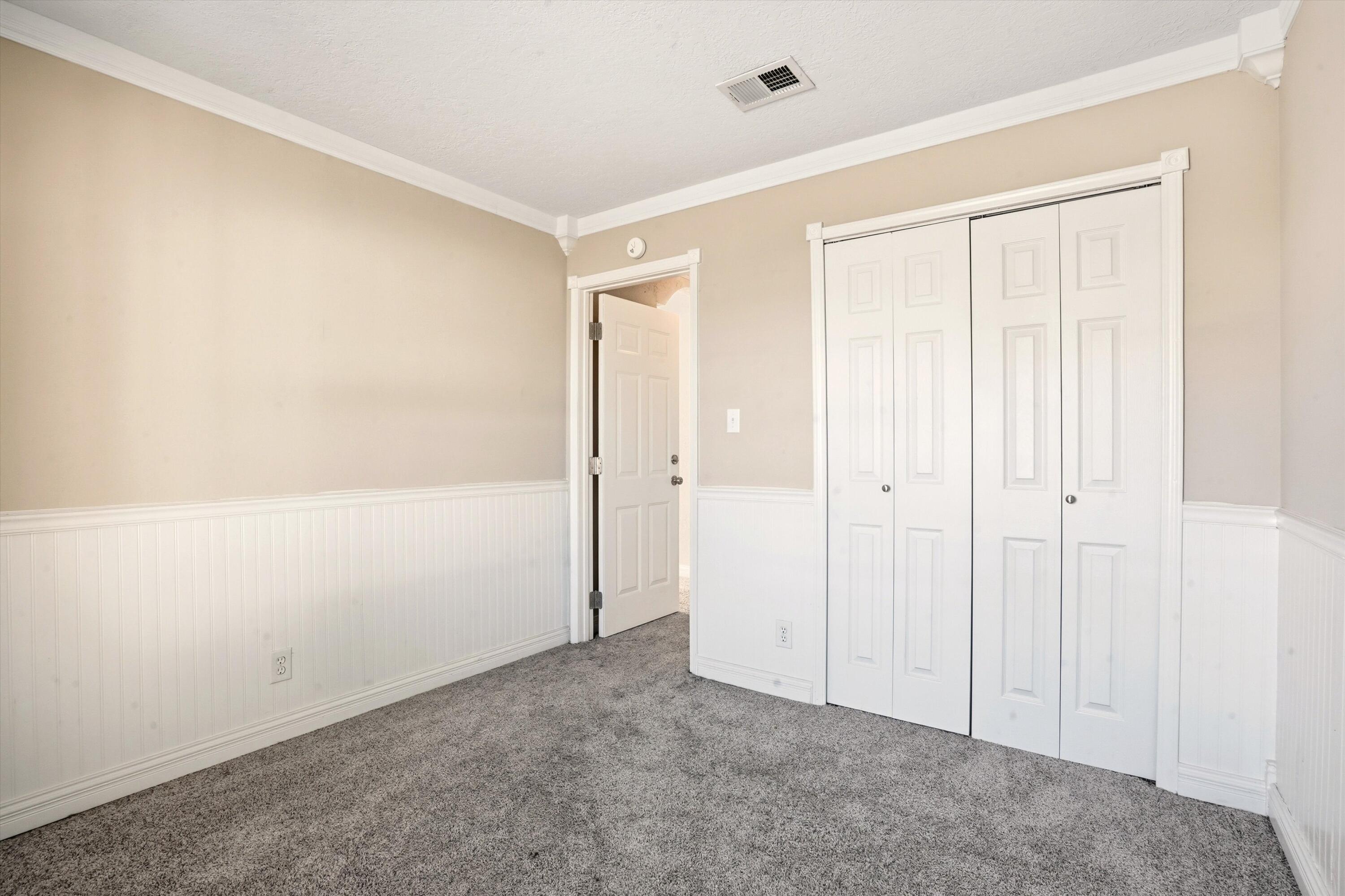 1645 Hollyberry Drive NE