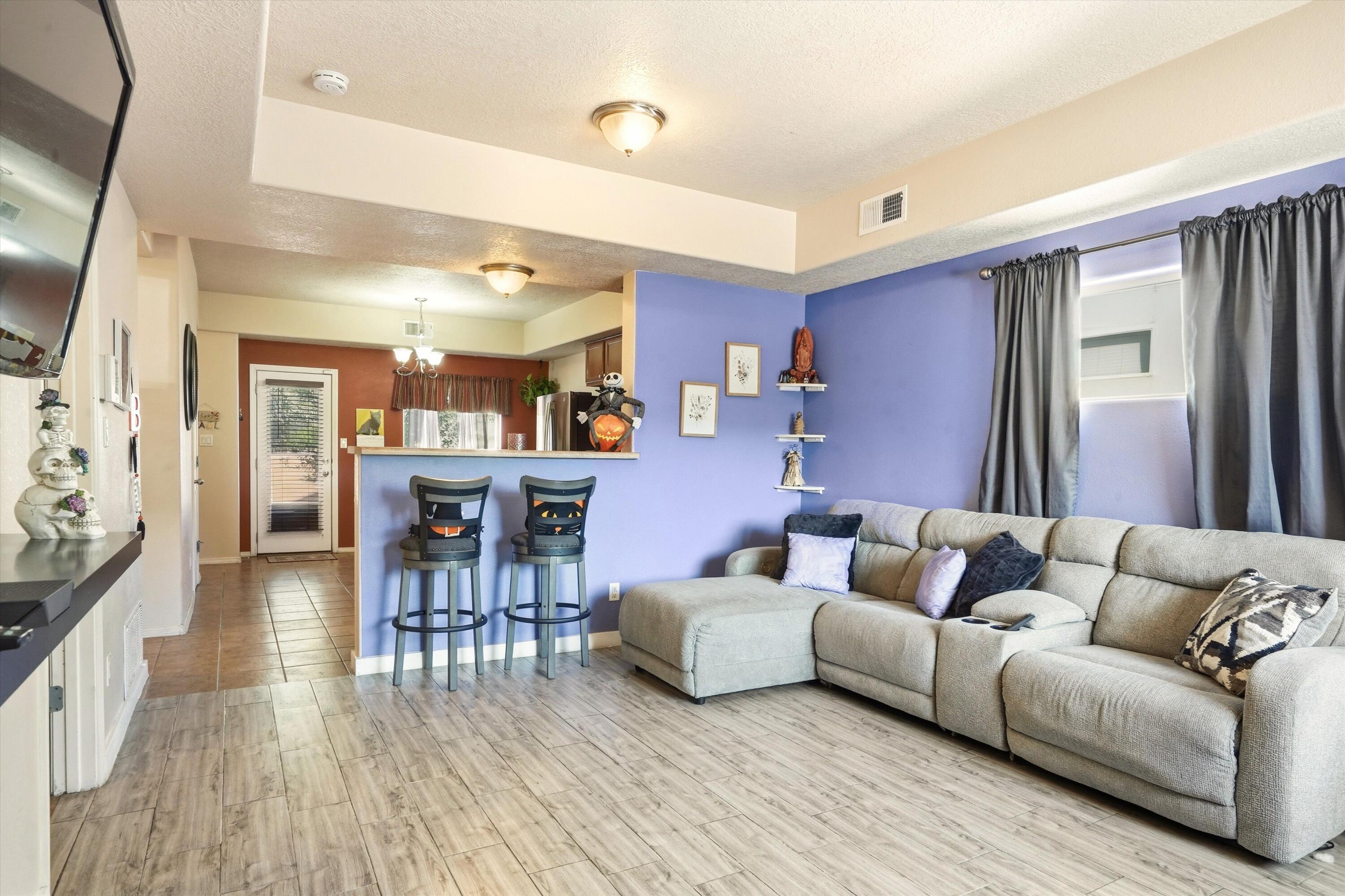 11015 Segunda Street NW