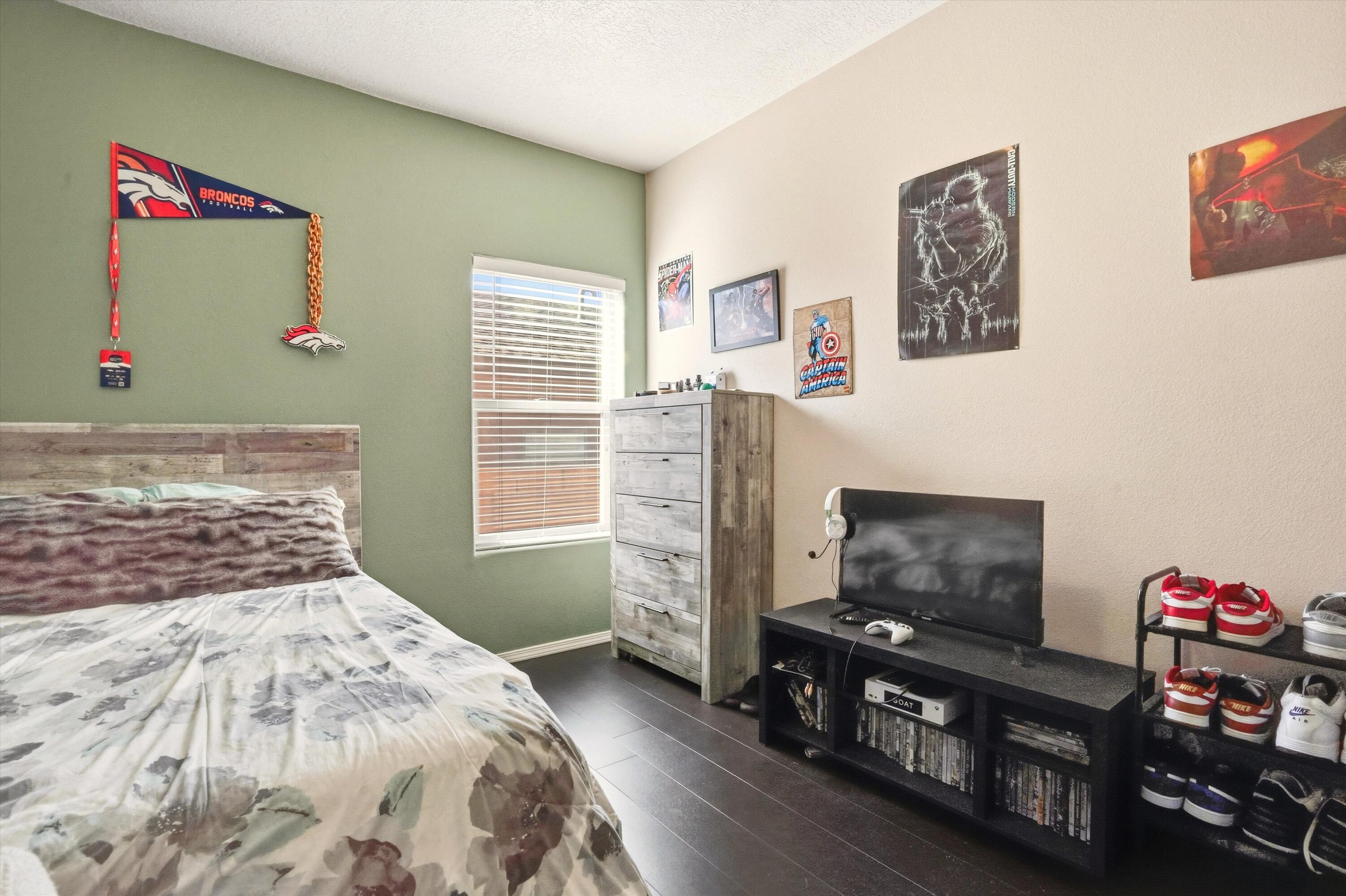 11015 Segunda Street NW