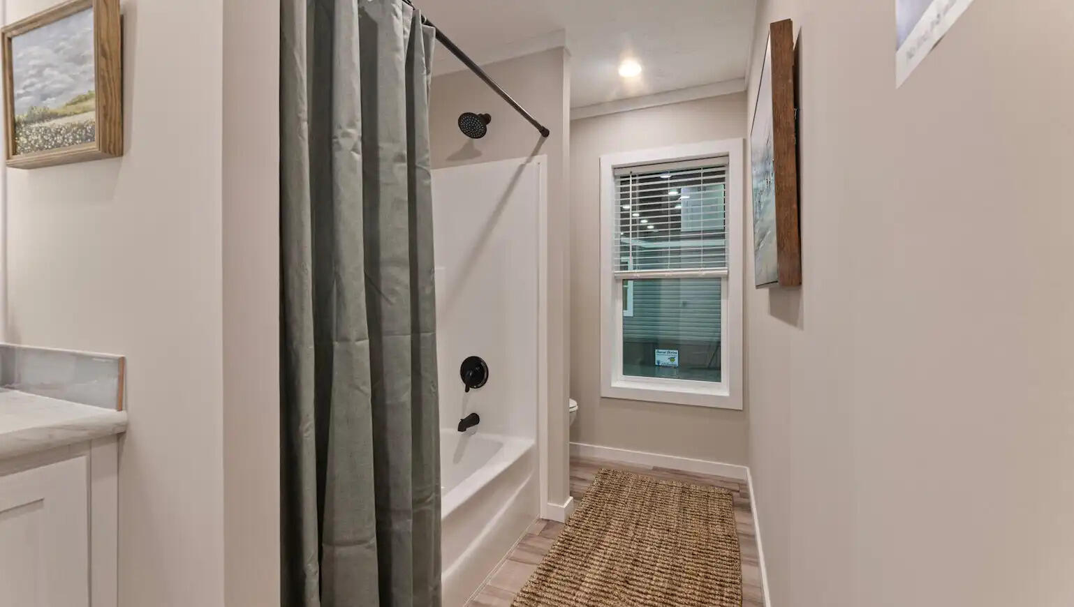 6632 San Luis Obispo Avenue NE