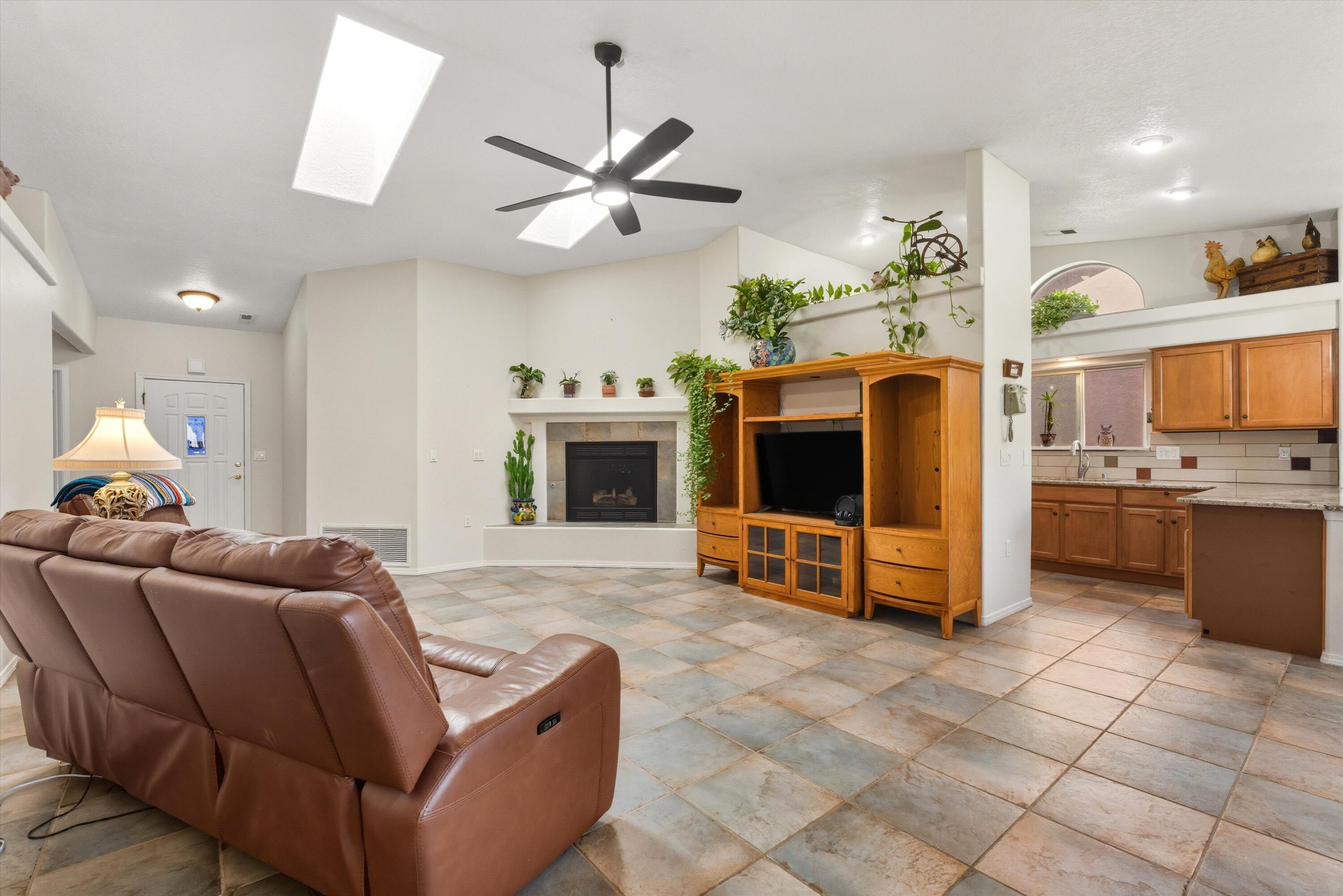 316 CALLE DAMIANO