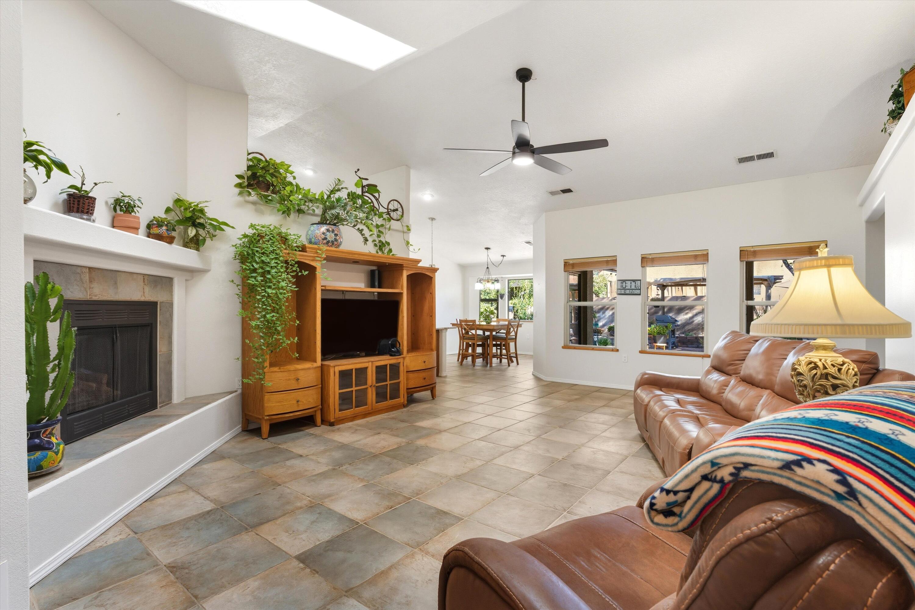 316 CALLE DAMIANO