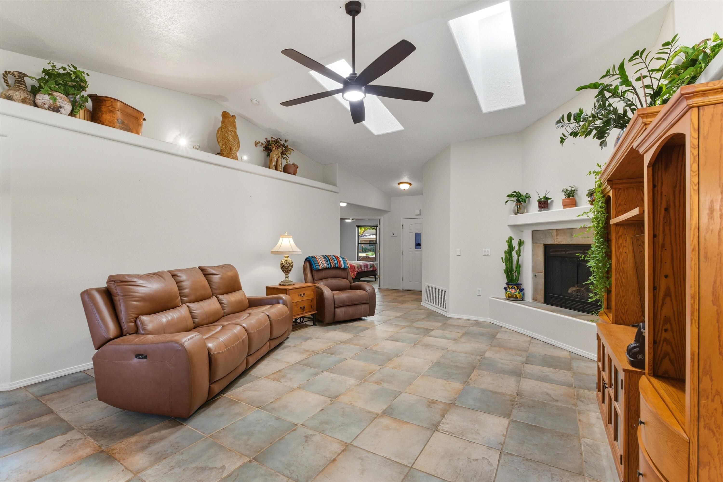 316 CALLE DAMIANO