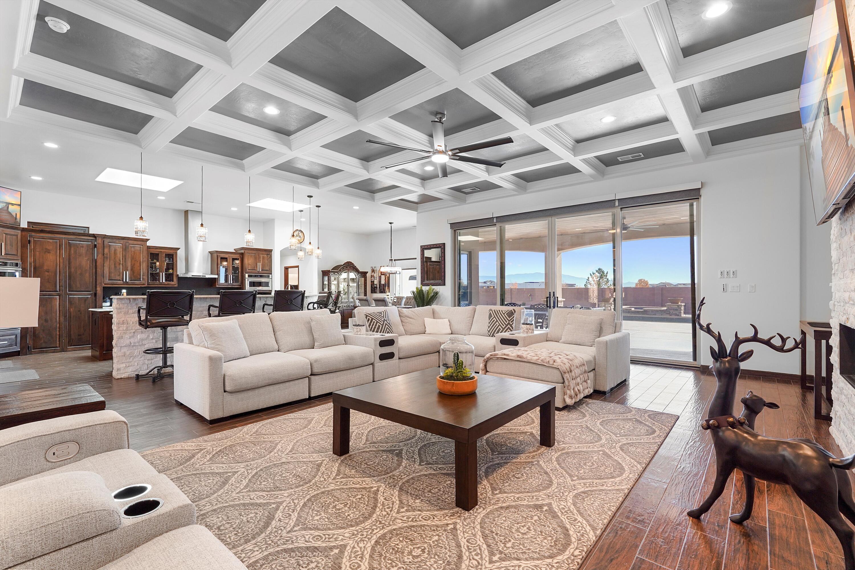 6608 Cuervo Place NW