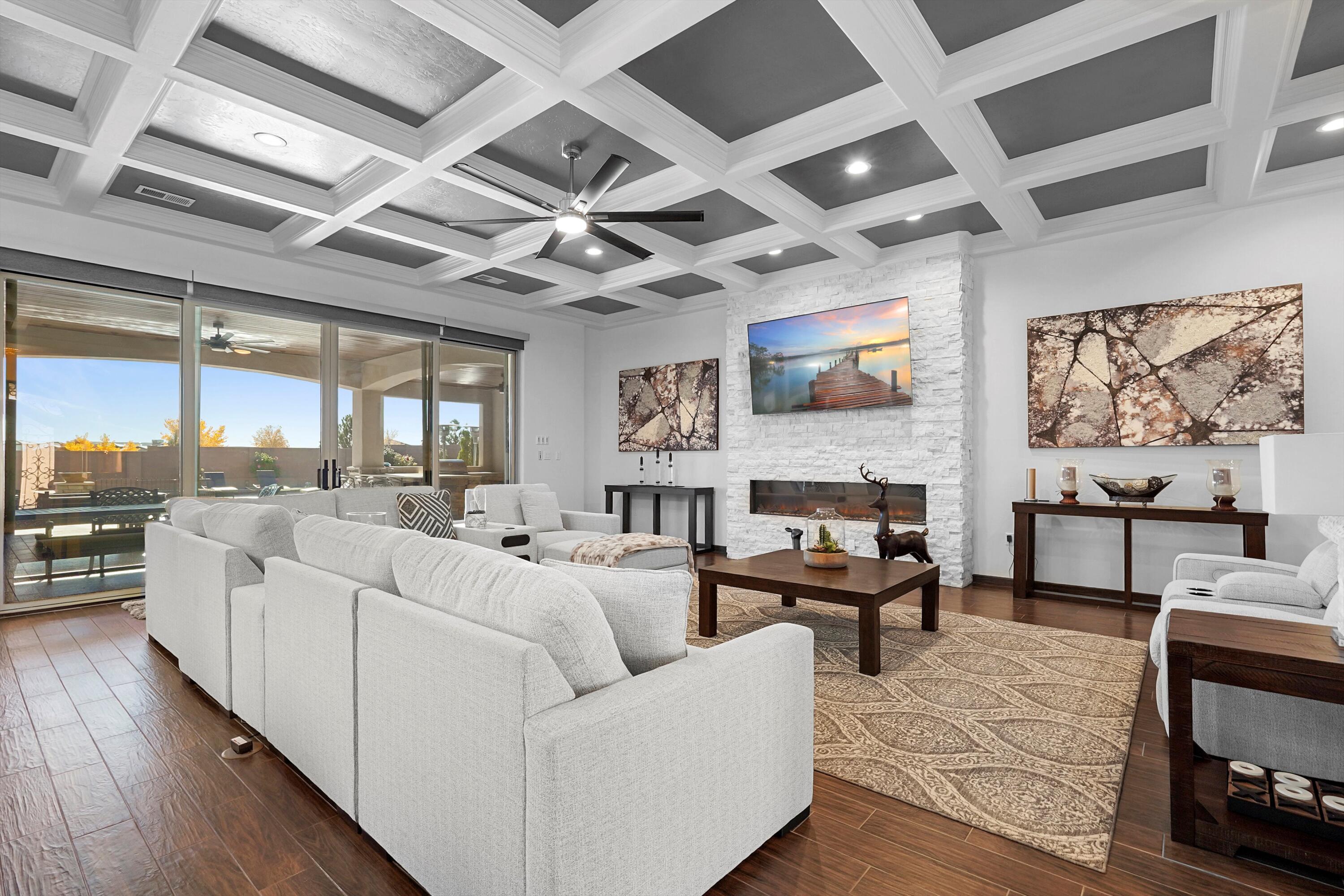 6608 Cuervo Place NW