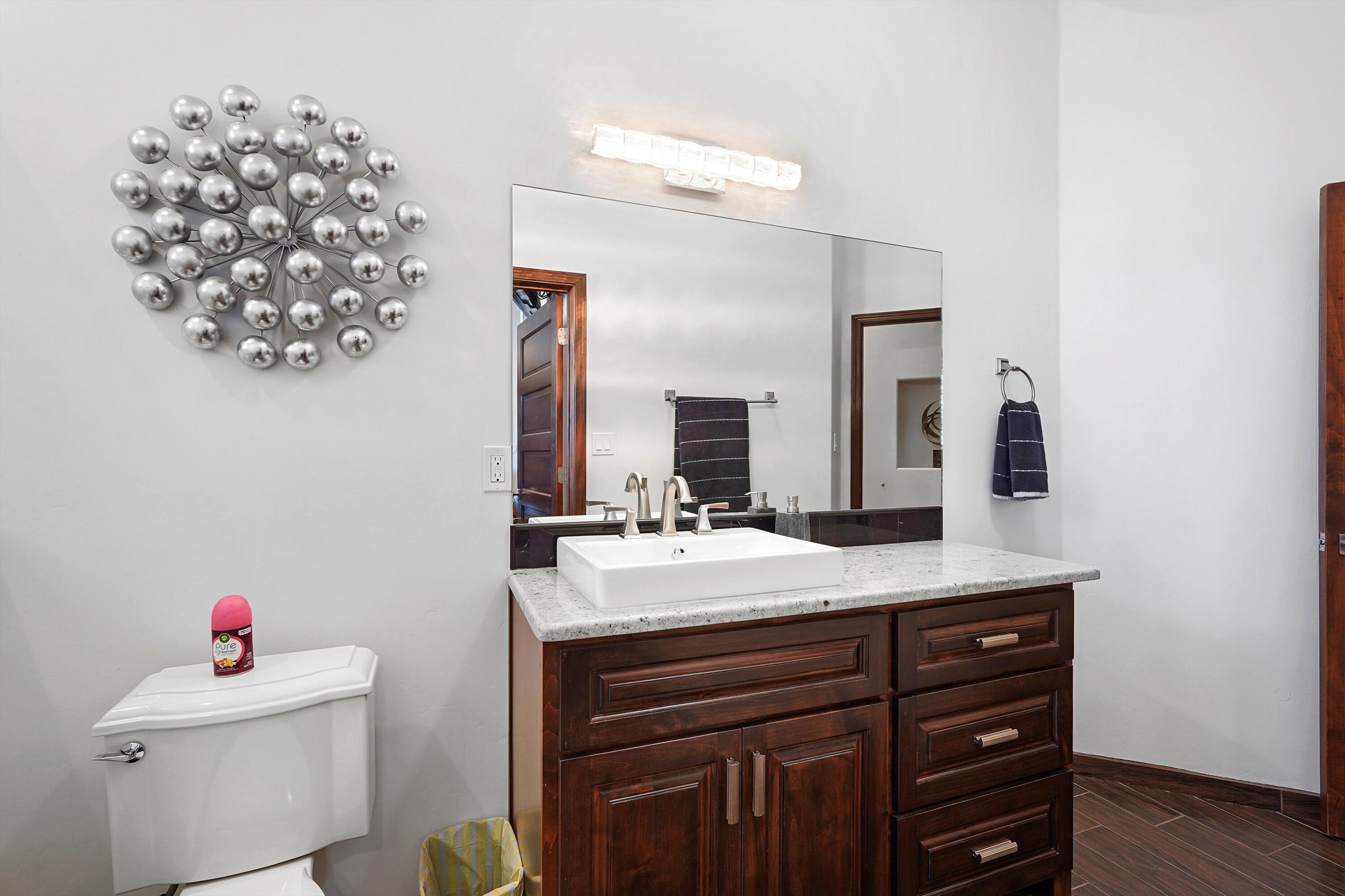 6608 Cuervo Place NW